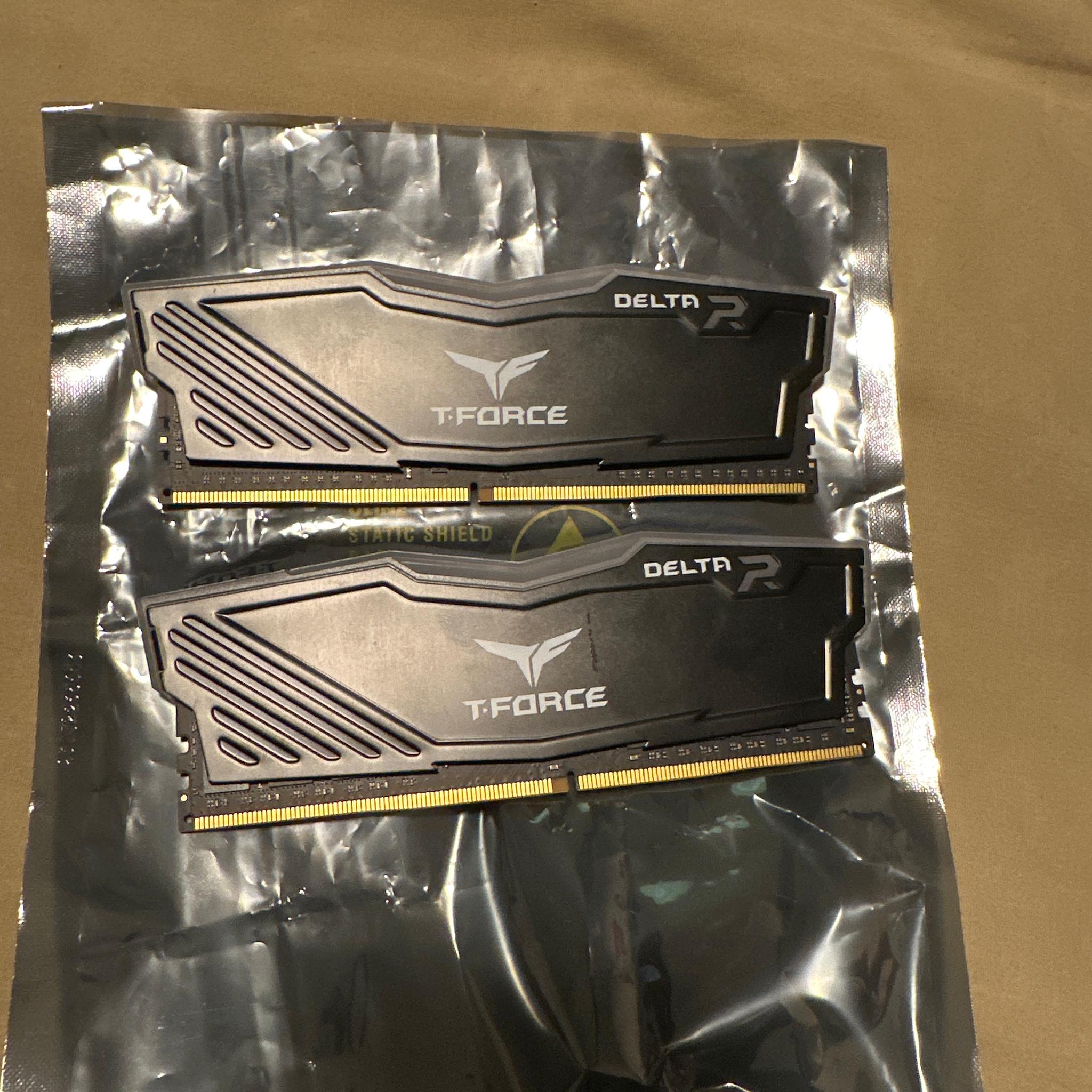Teamgroup T-Force Delta RGB ddr4 32gb