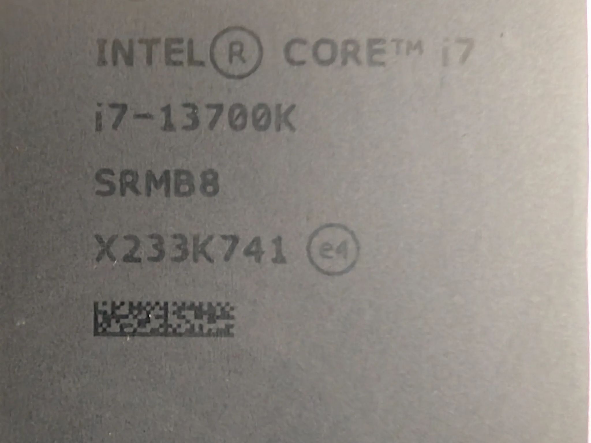 Intel i7 13700k + MSI z690 Unify board.