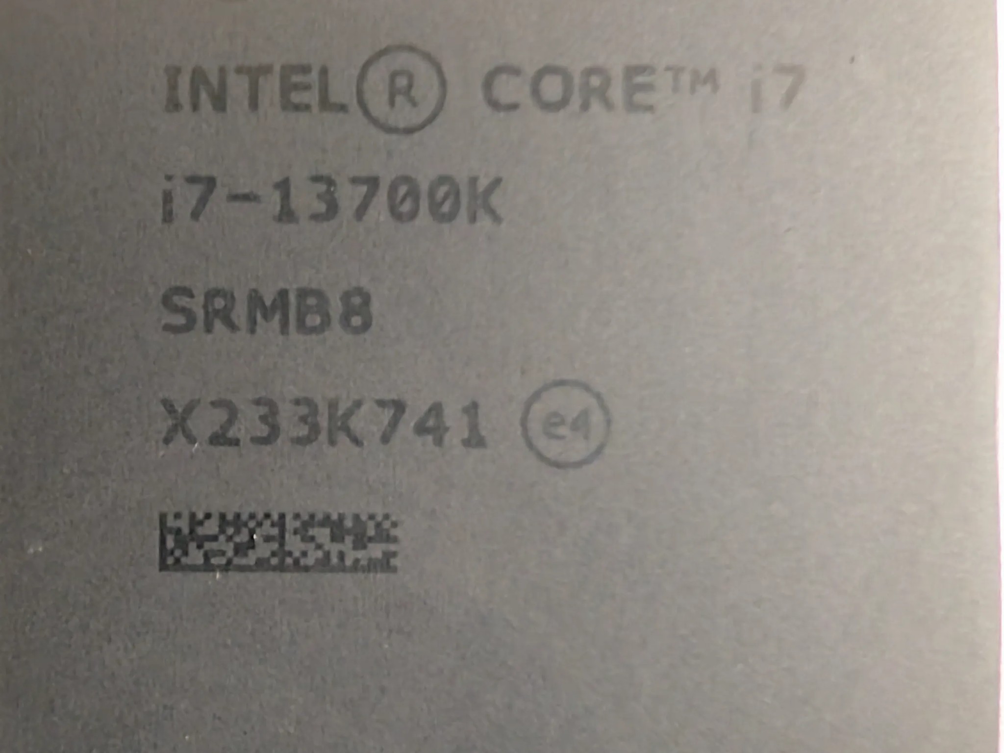 Intel i7 13700k + MSI z690 Unify board.