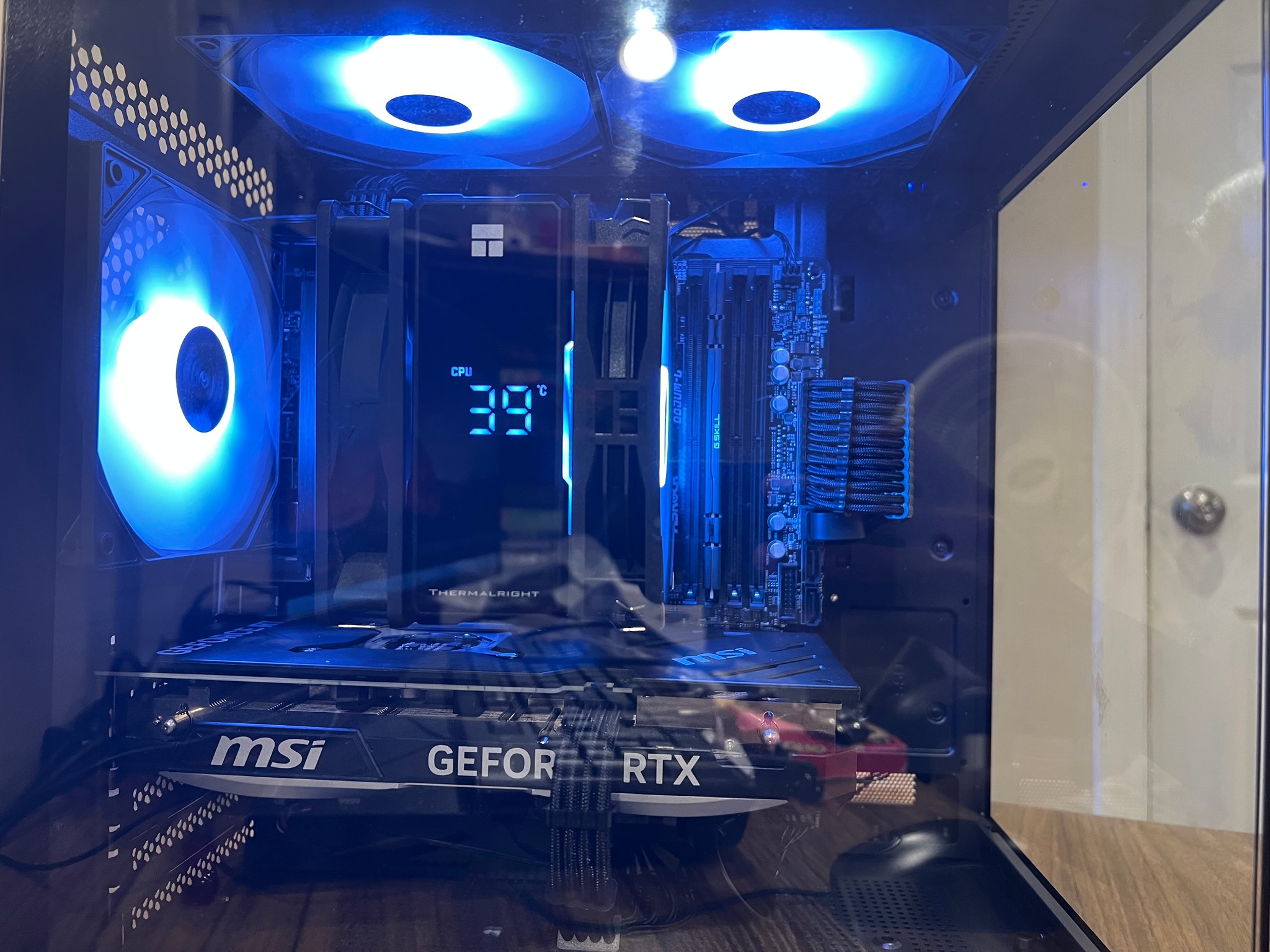 RTX 4070 12GB | Ryzen 5 7500X3D| 16GB DDR5 RAM | 1tb NVME | Wifi & Bluetooth | 1440p Gaming PC