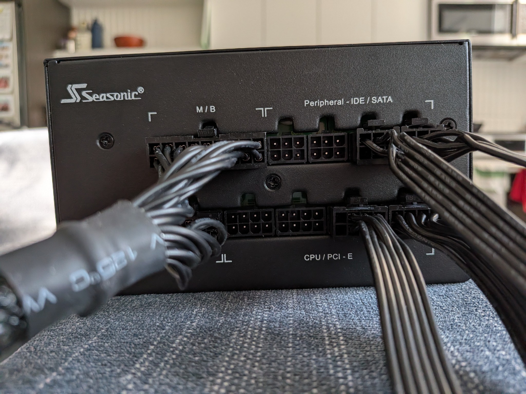 SeaSonic M12II 520 W 80+ Bronze Certified Fully Modular ATX Power Supply