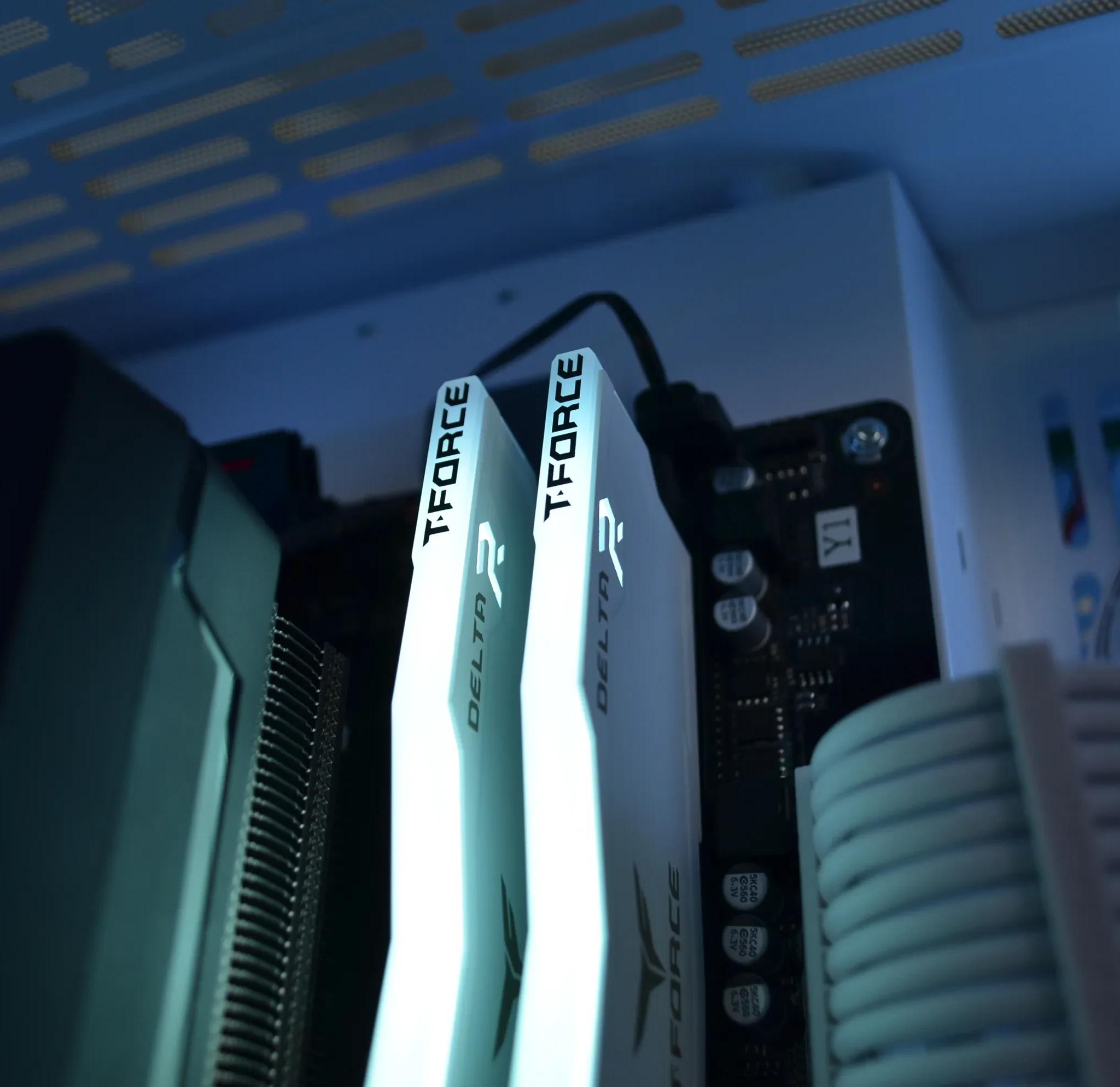 ❄️FrostBite V2🧊- Ryzen 7 CPU | RX 5700 XT, (RTX 3060 equivelent) | 1tb NVMe | WiFi 🧊