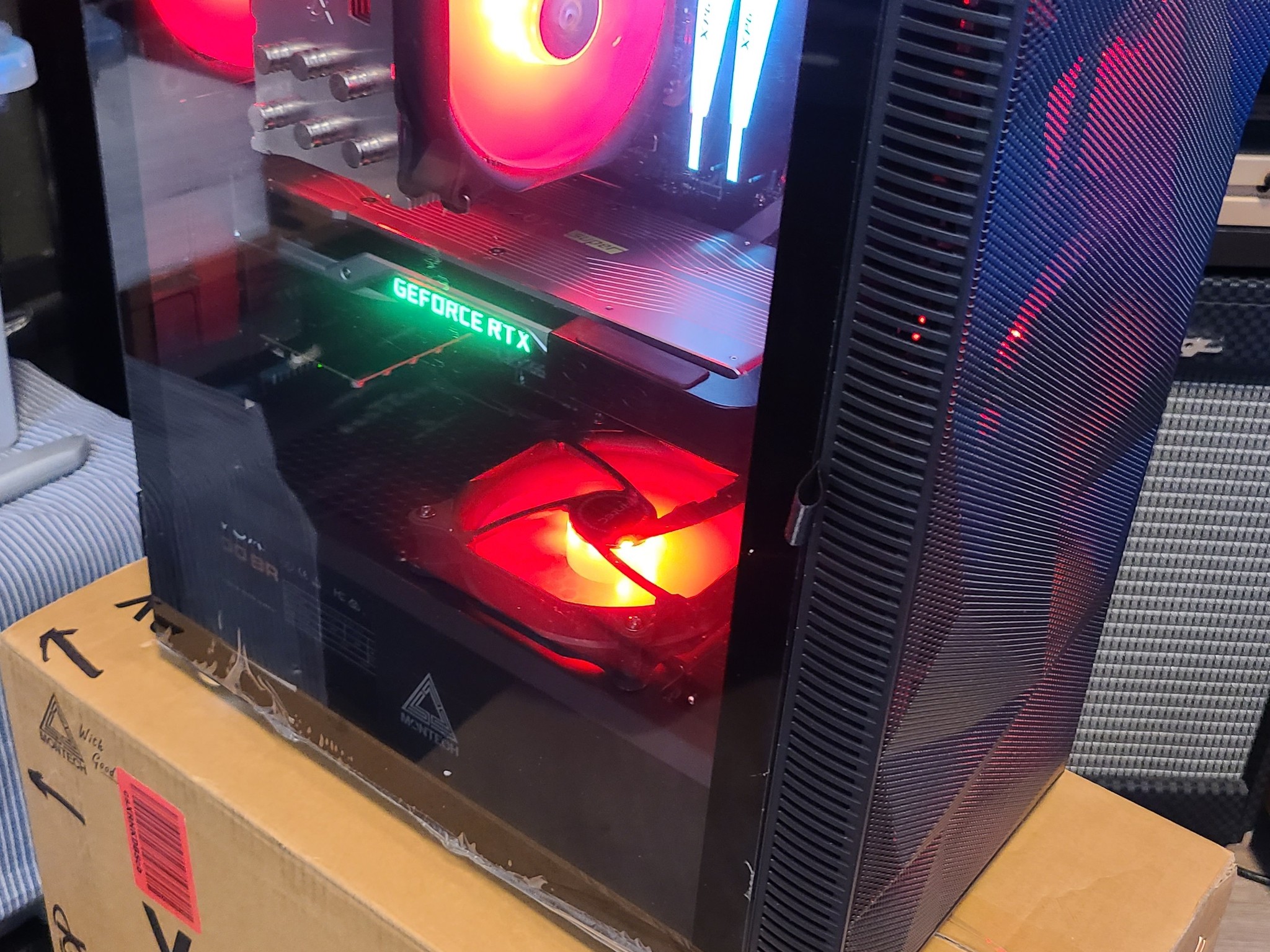 MSI B450 TOMAHAWK PC