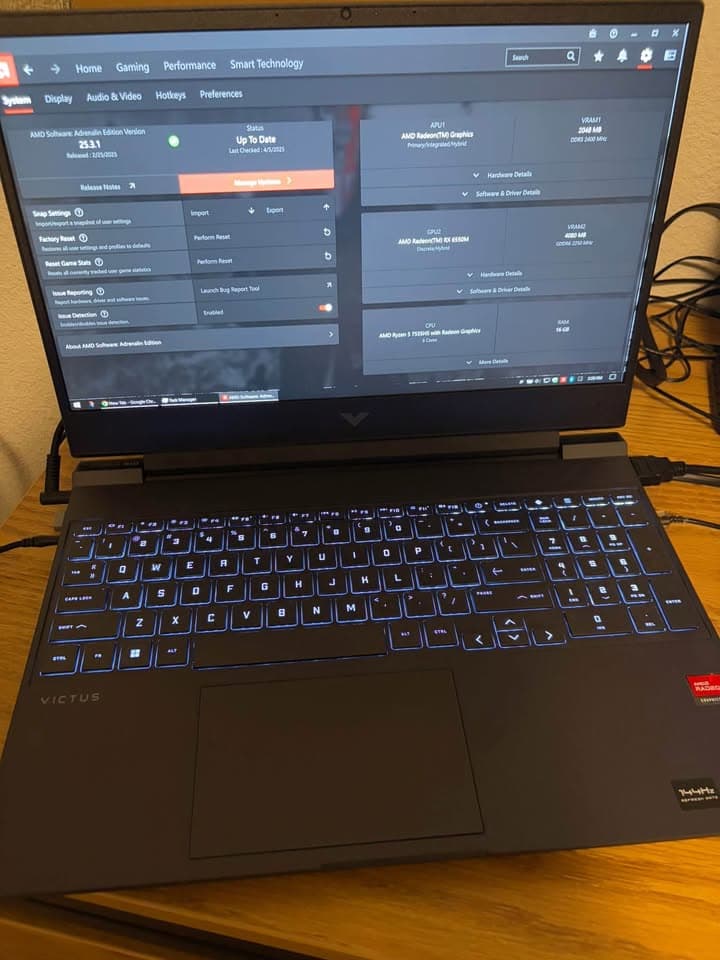 HP - Victus 15.6" Full HD Gaming Laptop - AMD Ryzen 5-7535HS - 16GB DDR5 - AMD RX 6550M - 1tb