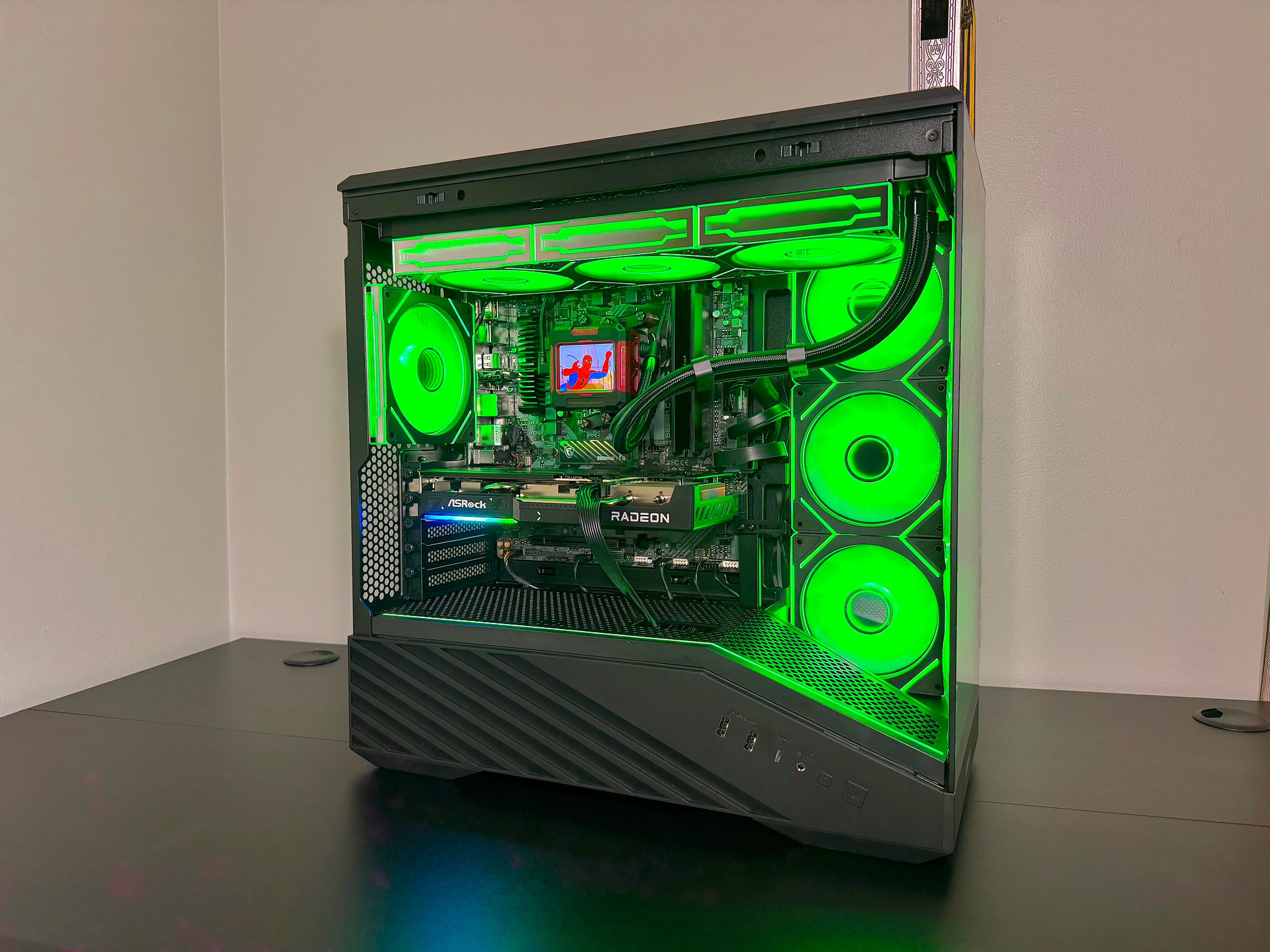 R7 7700X | 9060XT 16GB OC | 32GB DDR5 | 1TB Gen4 | LCD Screen Liquid Cooler Gaming PC