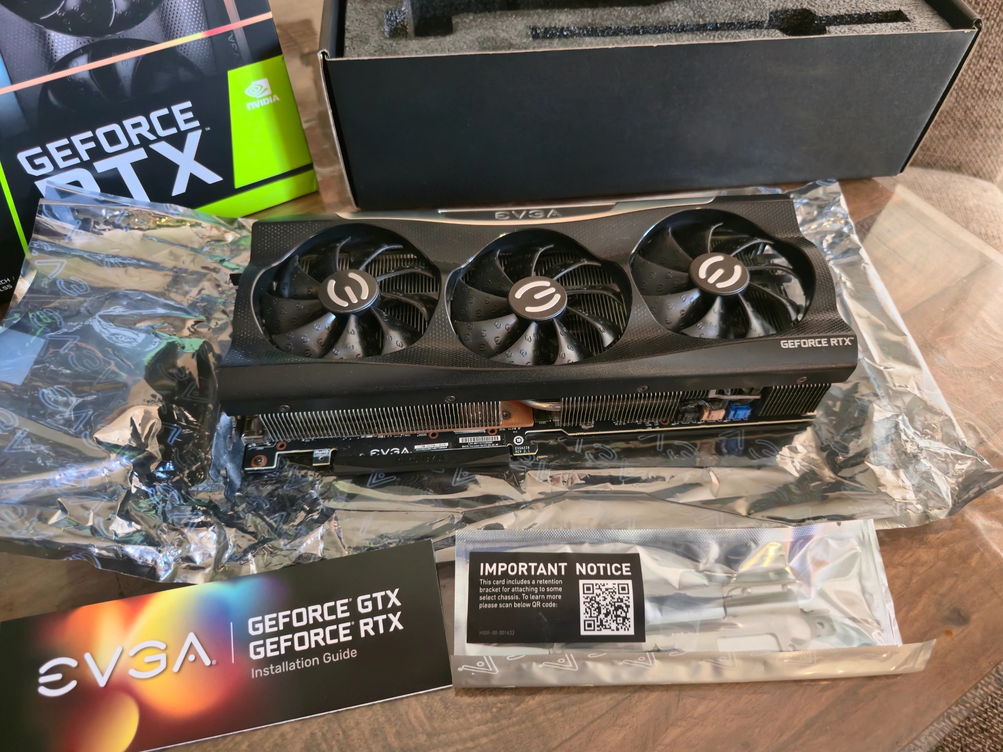EVGA FTW3 Ultra Gaming GeForce RTX 3080 12GB LHR