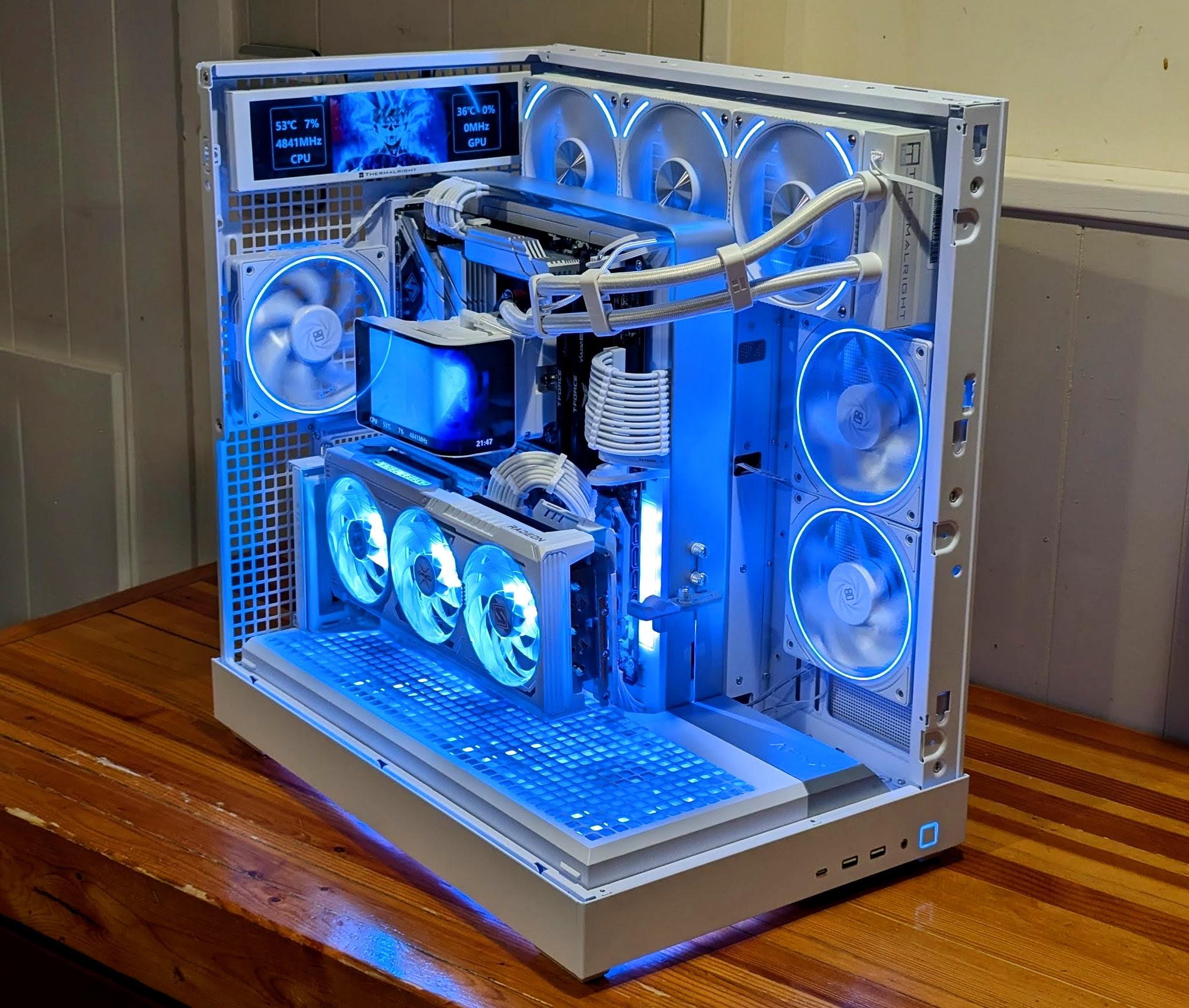 🤍⚡ White RGB 1440p Gaming Beast – 7800X3D • RX 9070 XT • Dual LCD