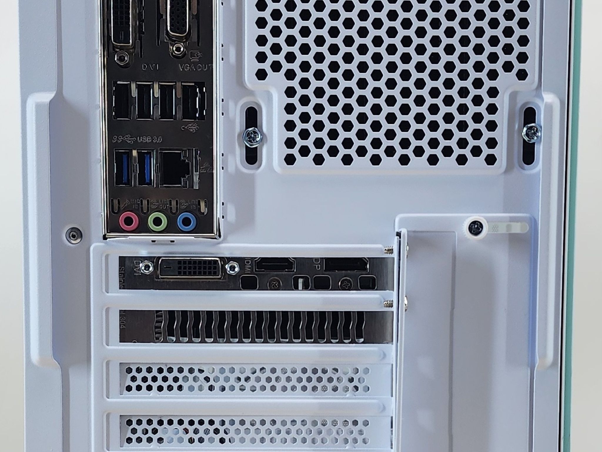 Gaming PC i5-6500 16GB RAM 128GB SSD + 500GB HDD GTX 1650 4GB Windows 11 Computer