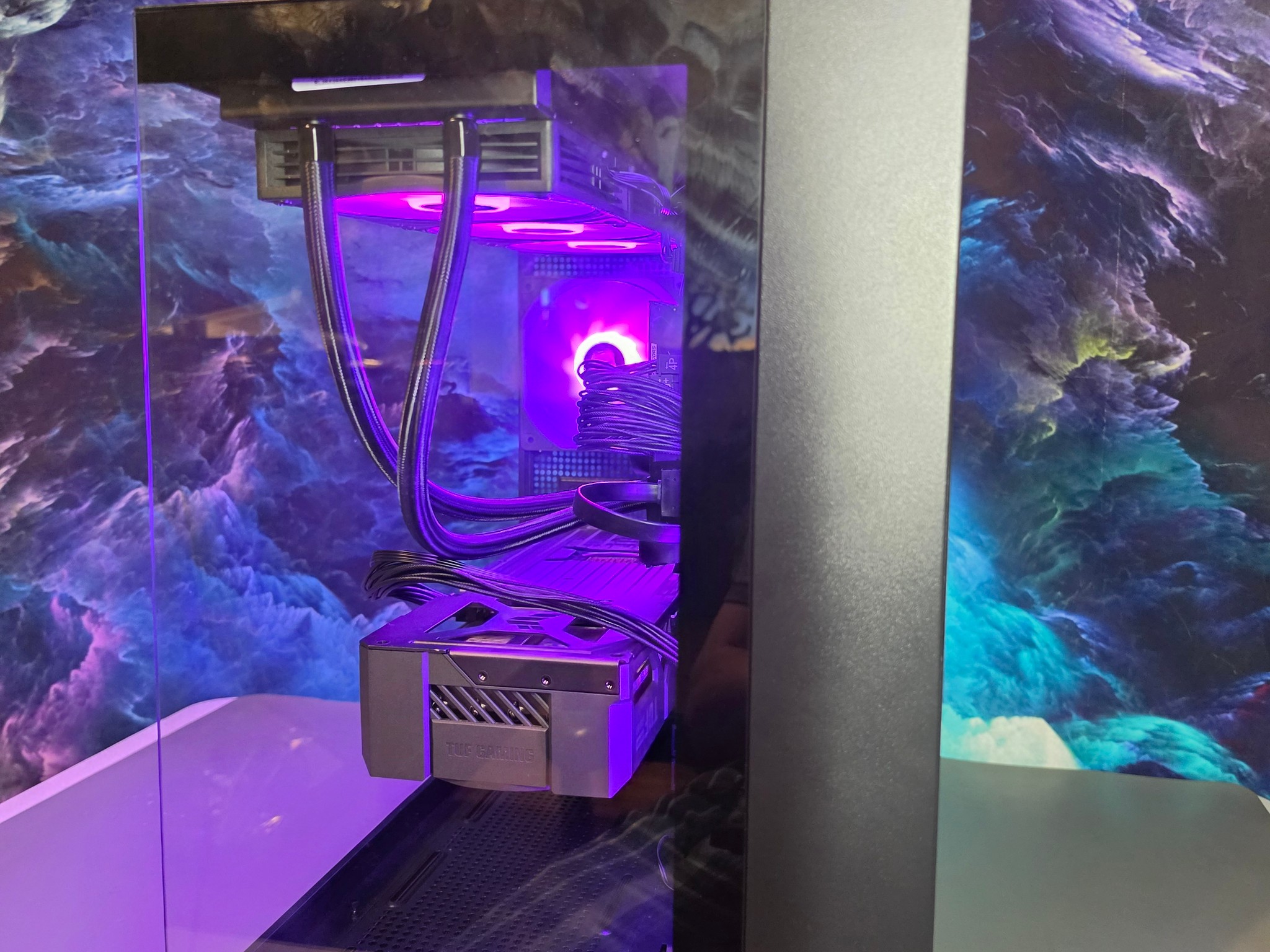 ASUS RTX 5070 12gb + Intel Core i7 14700f