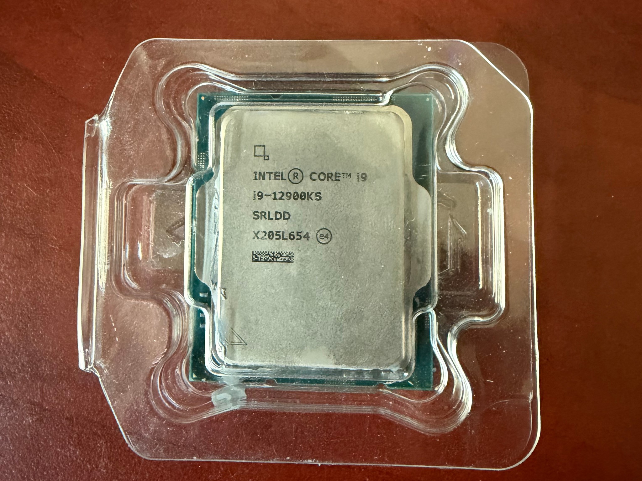 Intel Core i9-12900KS