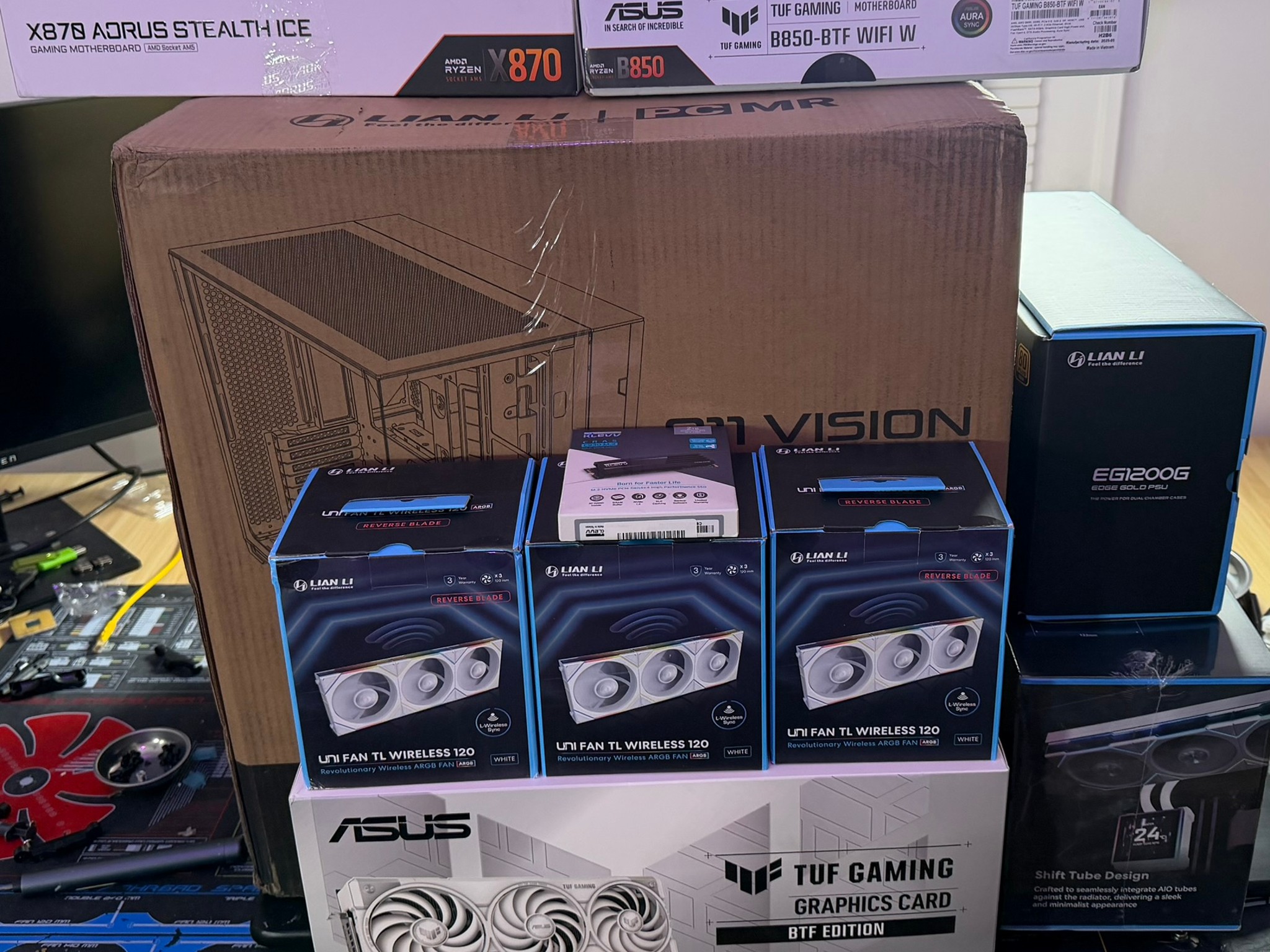 Brand New Components | All White Lian Li | RTX 5070 Ti BTF 16GB | 32GB DDR5 | 2TB NVMe |