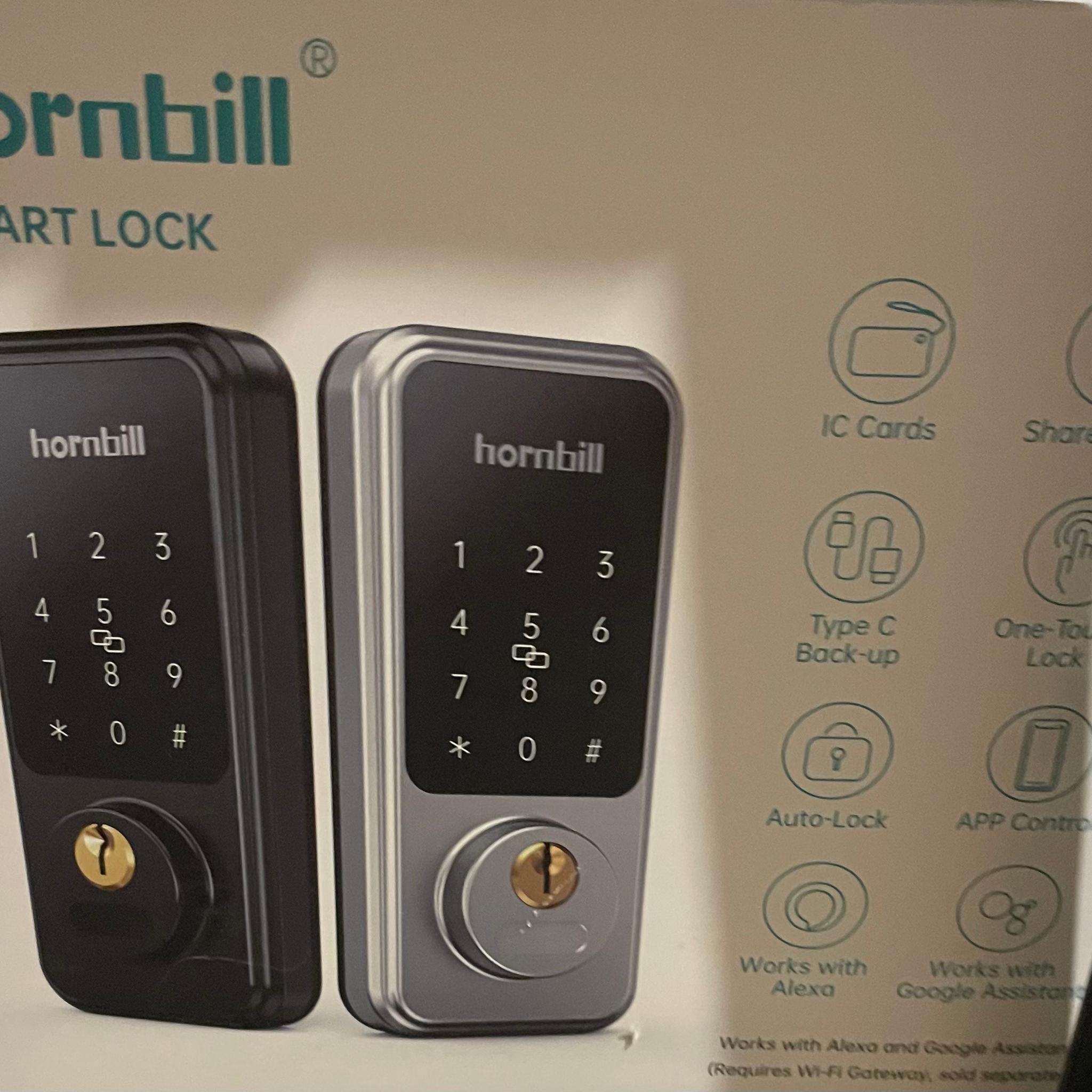 Hornbill Smart Lock with Gateway – Silver – Like New