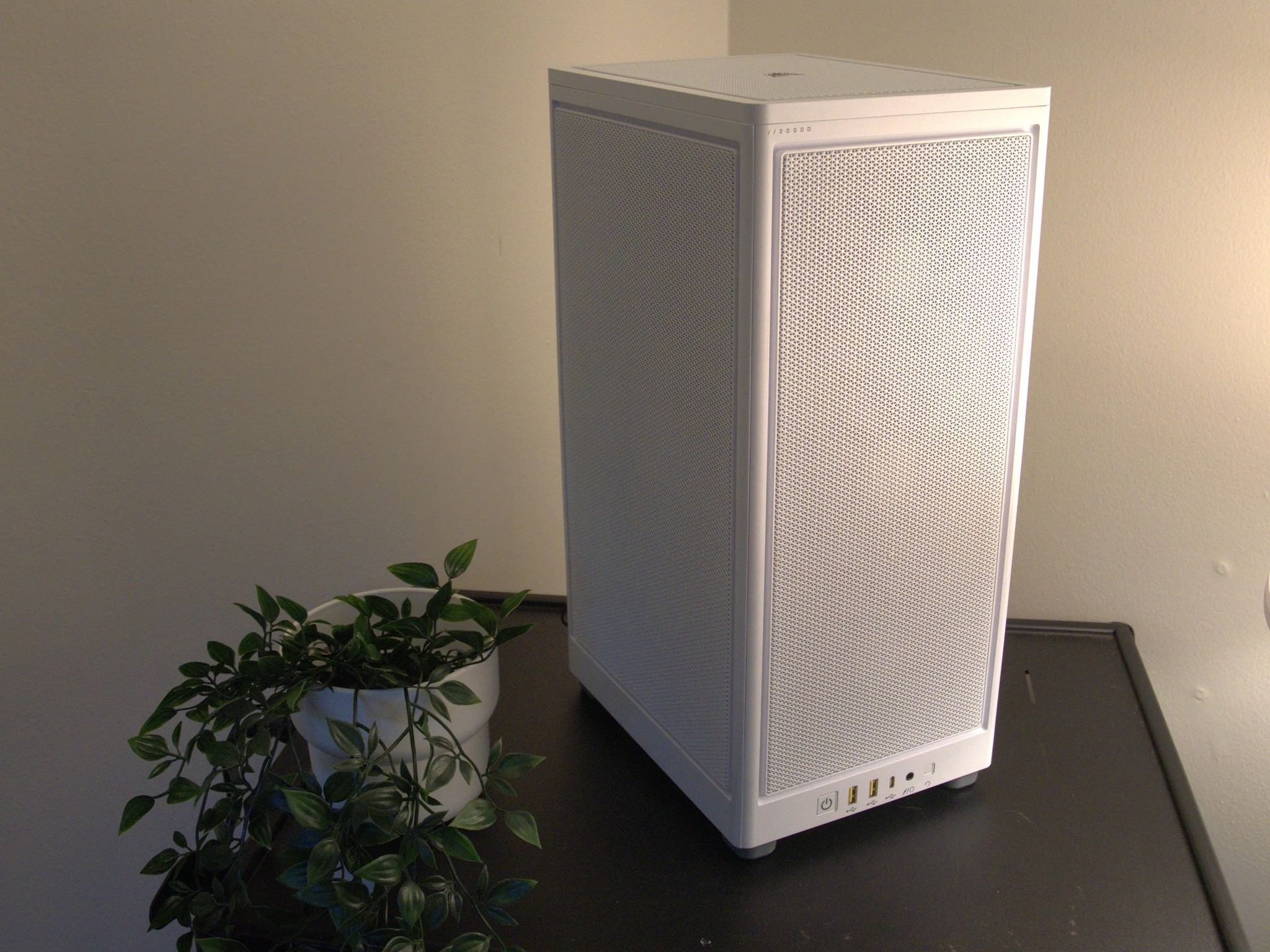 ⚡⚡Sleek & Compact Gaming PC INTEL 12600KF AMD 7700XT 32GB DDR5 ⚡⚡