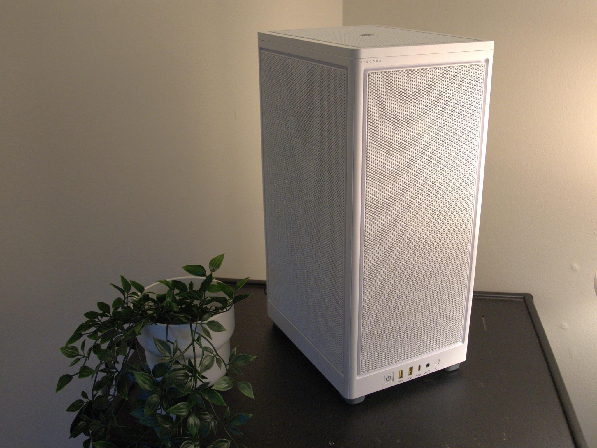 ⚡⚡Sleek & Compact Gaming PC INTEL 12600KF AMD 7700XT 32GB DDR5 ⚡⚡