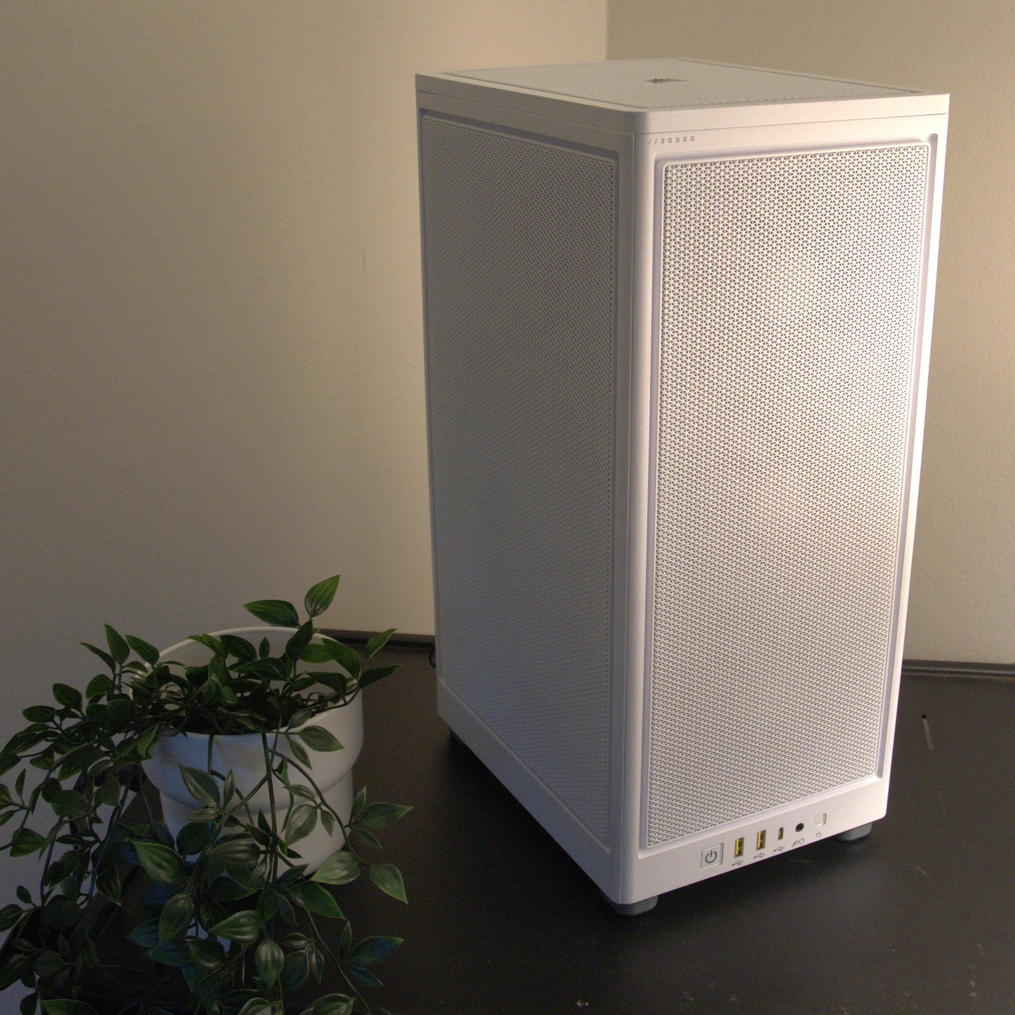 ⚡⚡Sleek & Compact Gaming PC INTEL 12600KF AMD 7700XT 32GB DDR5 ⚡⚡