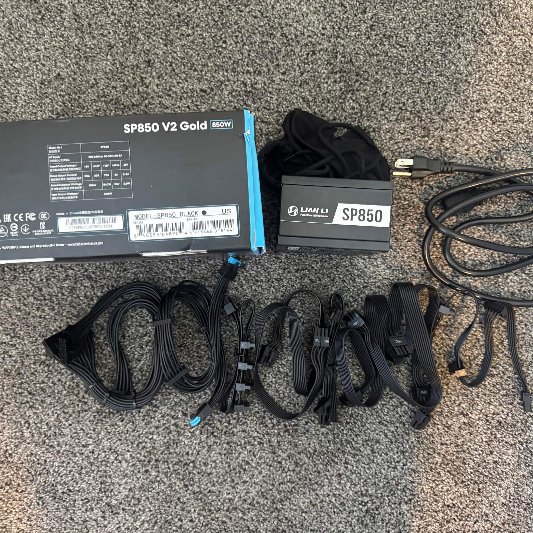 Lian Li SP V2 Gold - 850W SFX Form Factor Power Supply