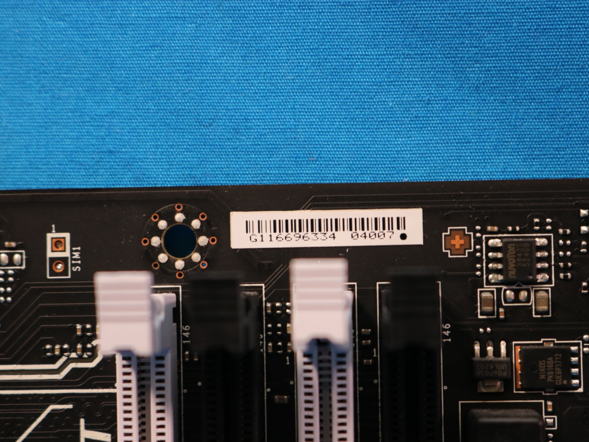 MSI B150M Bazooka Intel LGA1151/Socket H4 DDR4 MicroATX Desktop Motherboard & I/O - 4157814135