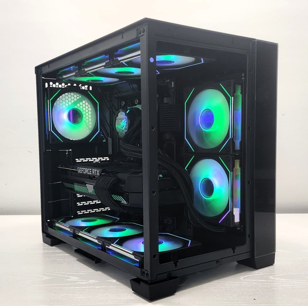 ALL ROG/Lian Li Custom Gaming PC - 7600X/RTX 3070Ti - READ DESCRIPTION!!!