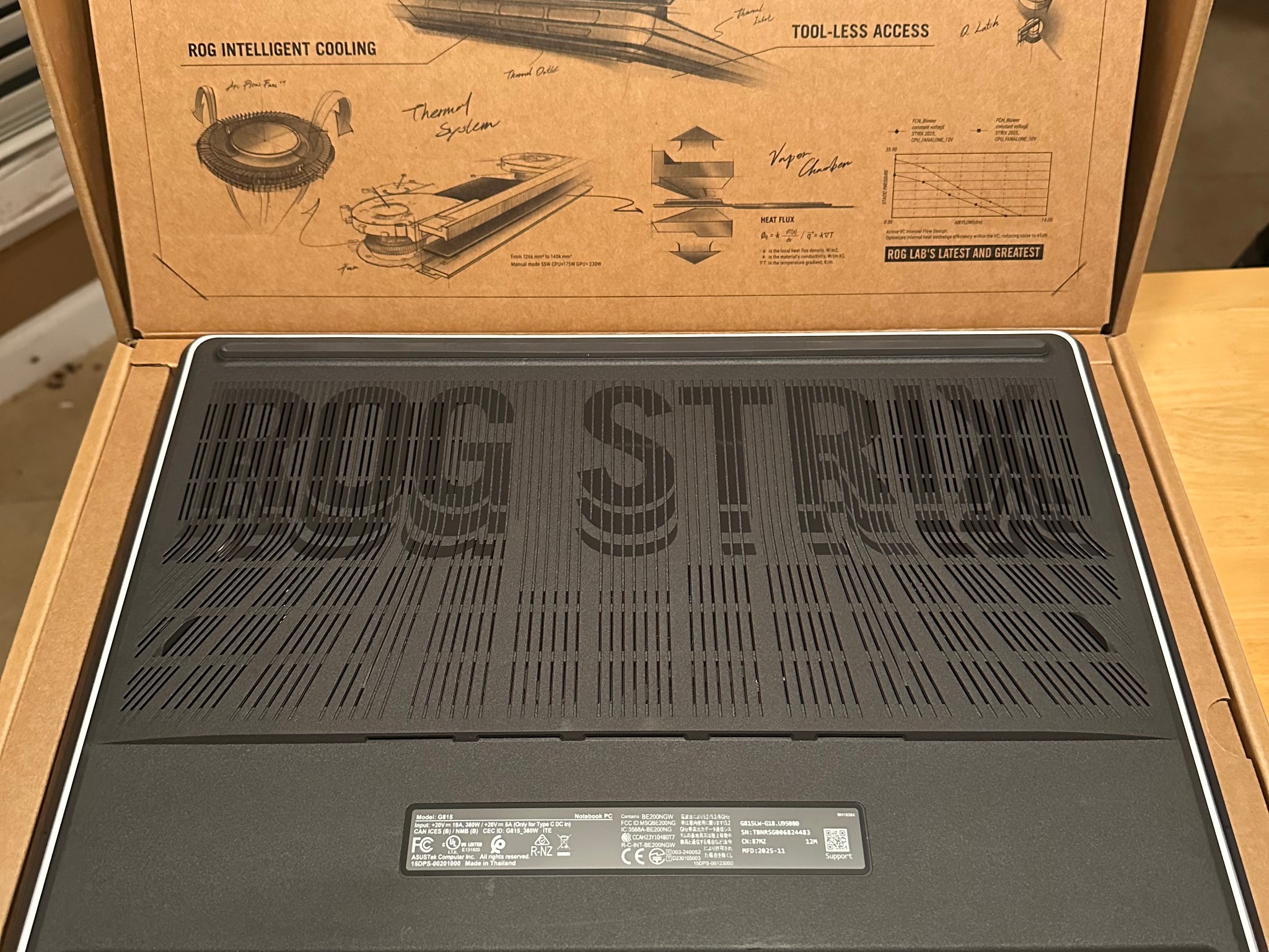 New ASUS - ROG Strix G18 18" 2.5K 240Hz - RTX 5080 - Intel Core Ultra 9 275HX - 32GB RAM - 2TB