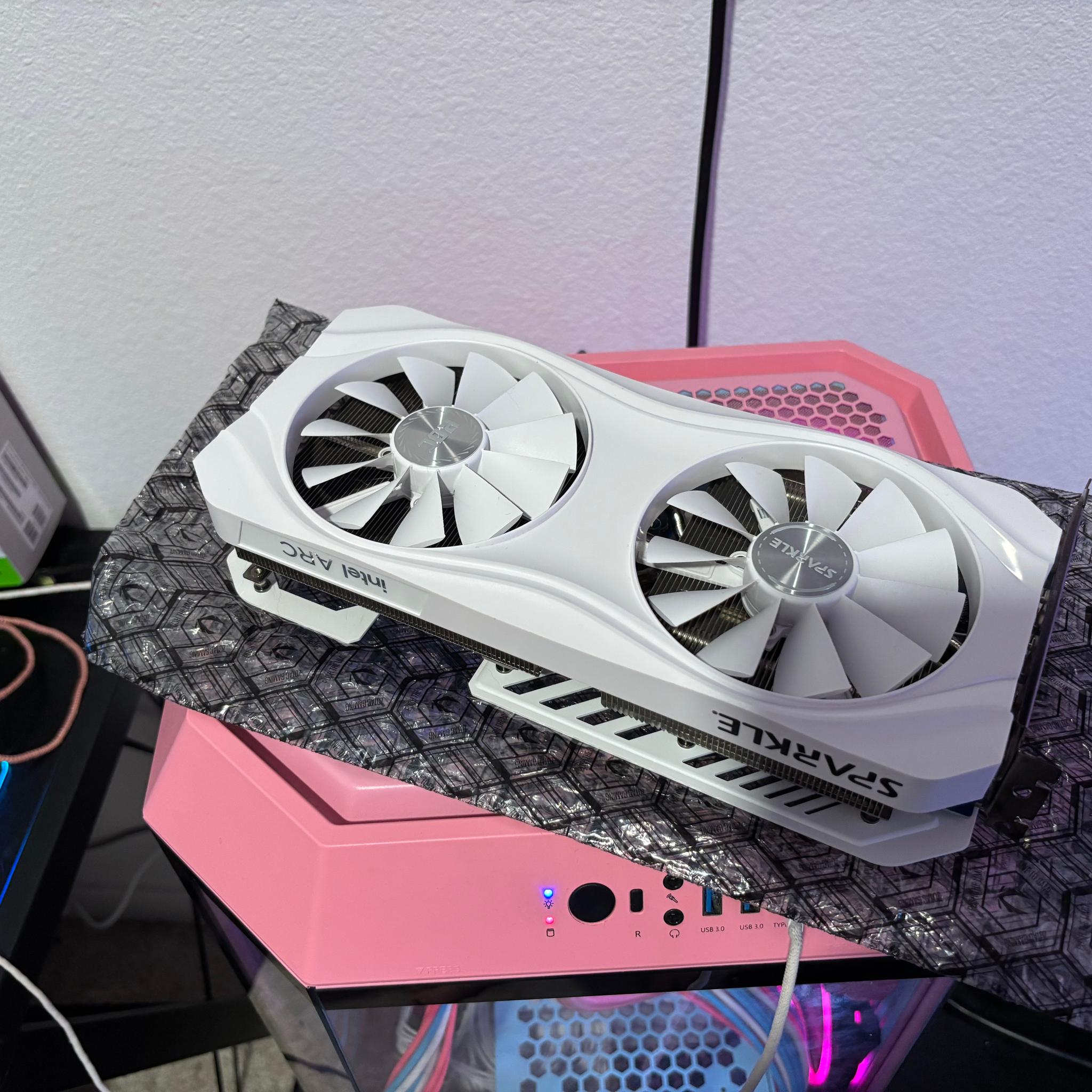 Sparkle Intel Arc A750 8gb ROC LUNA OC Edition