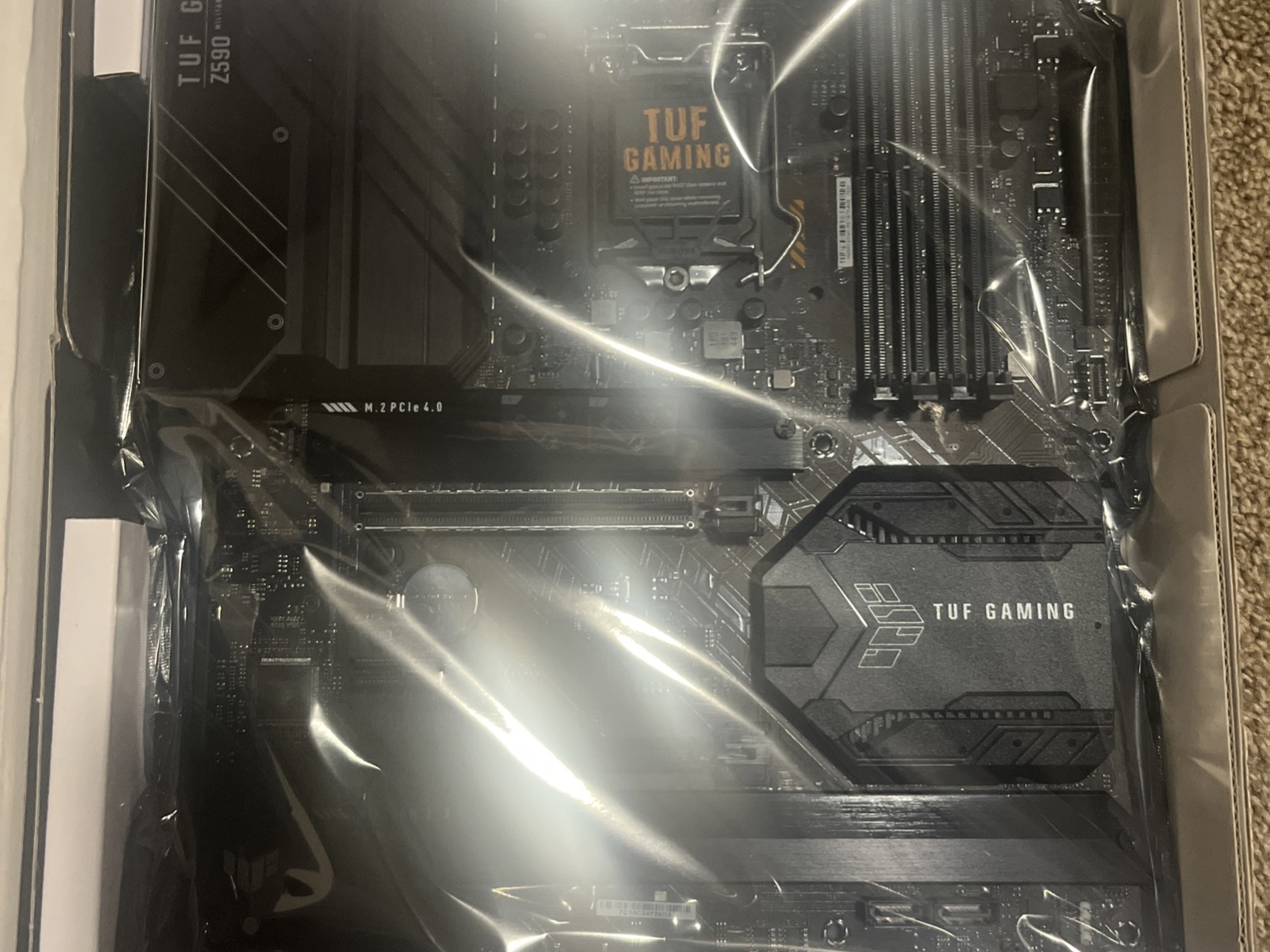 ASUS TUF-Gaming Z-590 Plus Wifi LGA 1200 Intel motherboard