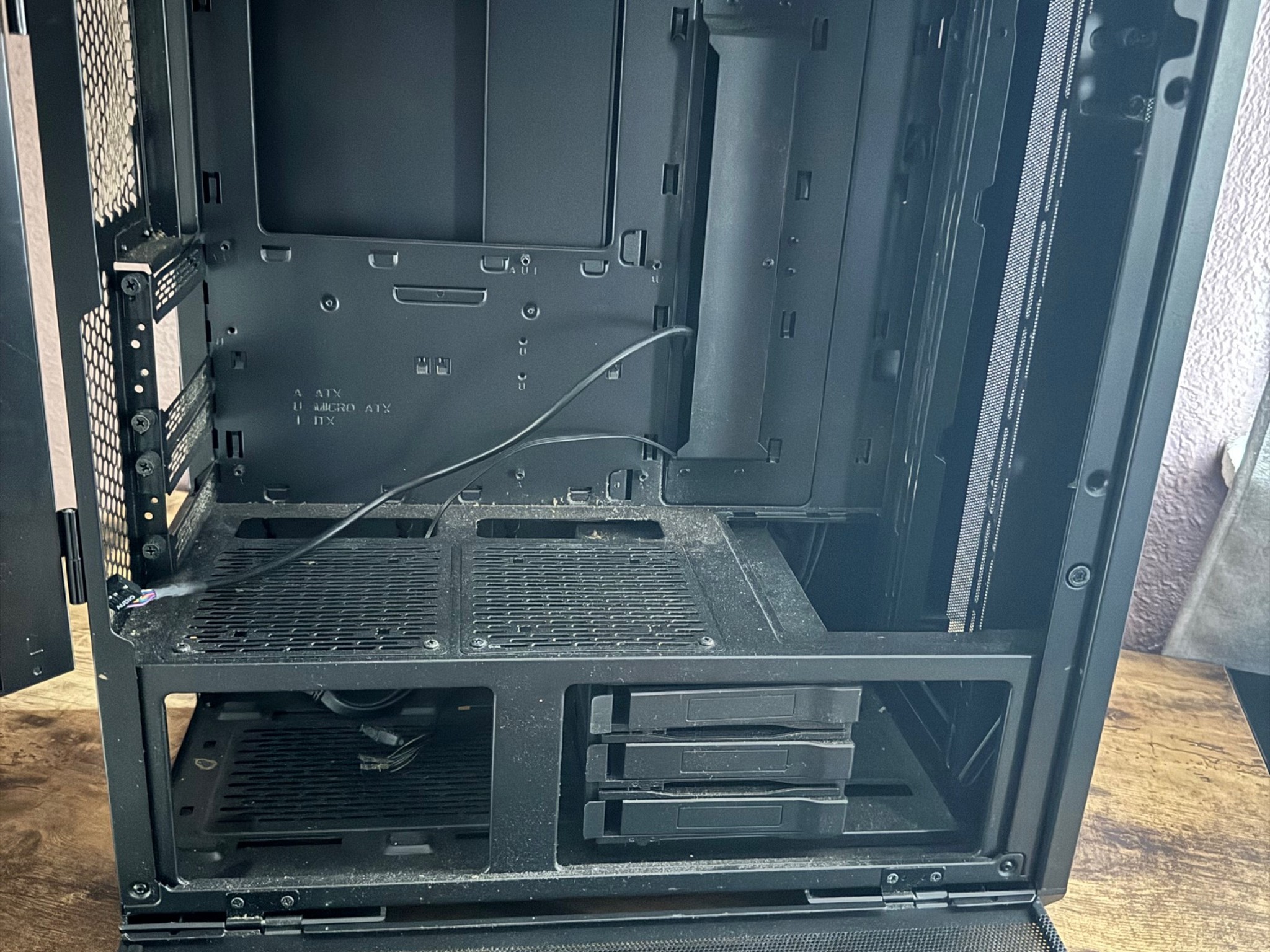 Pc Case Black just trying to get rid of it