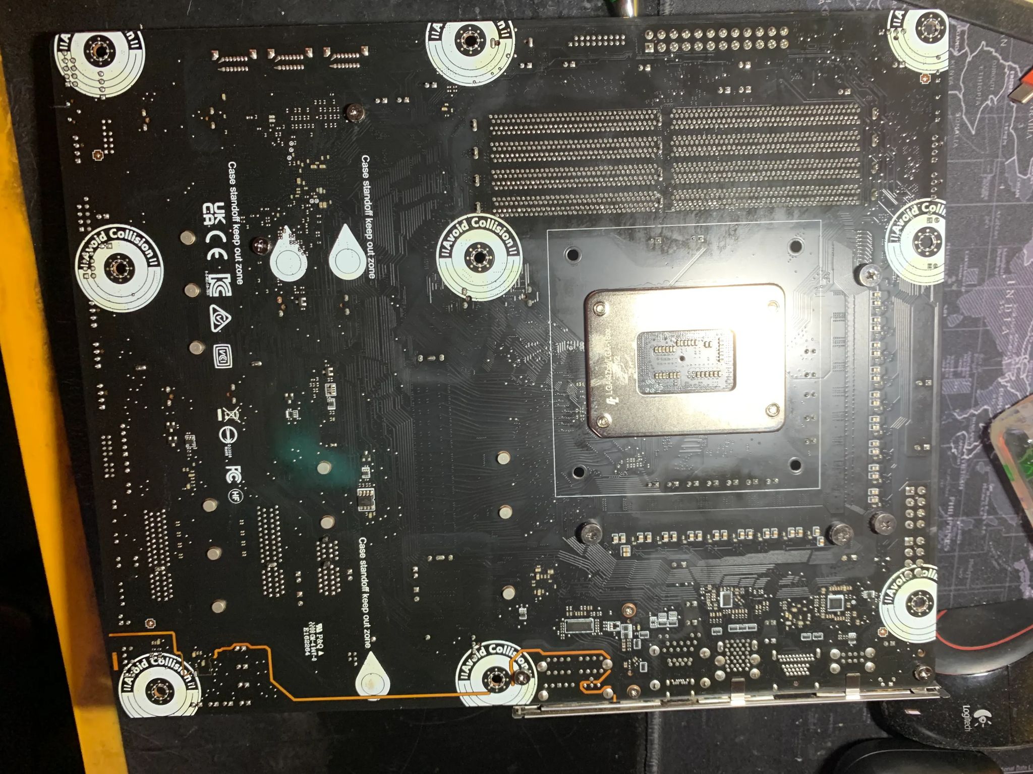 MSI MEG Z690