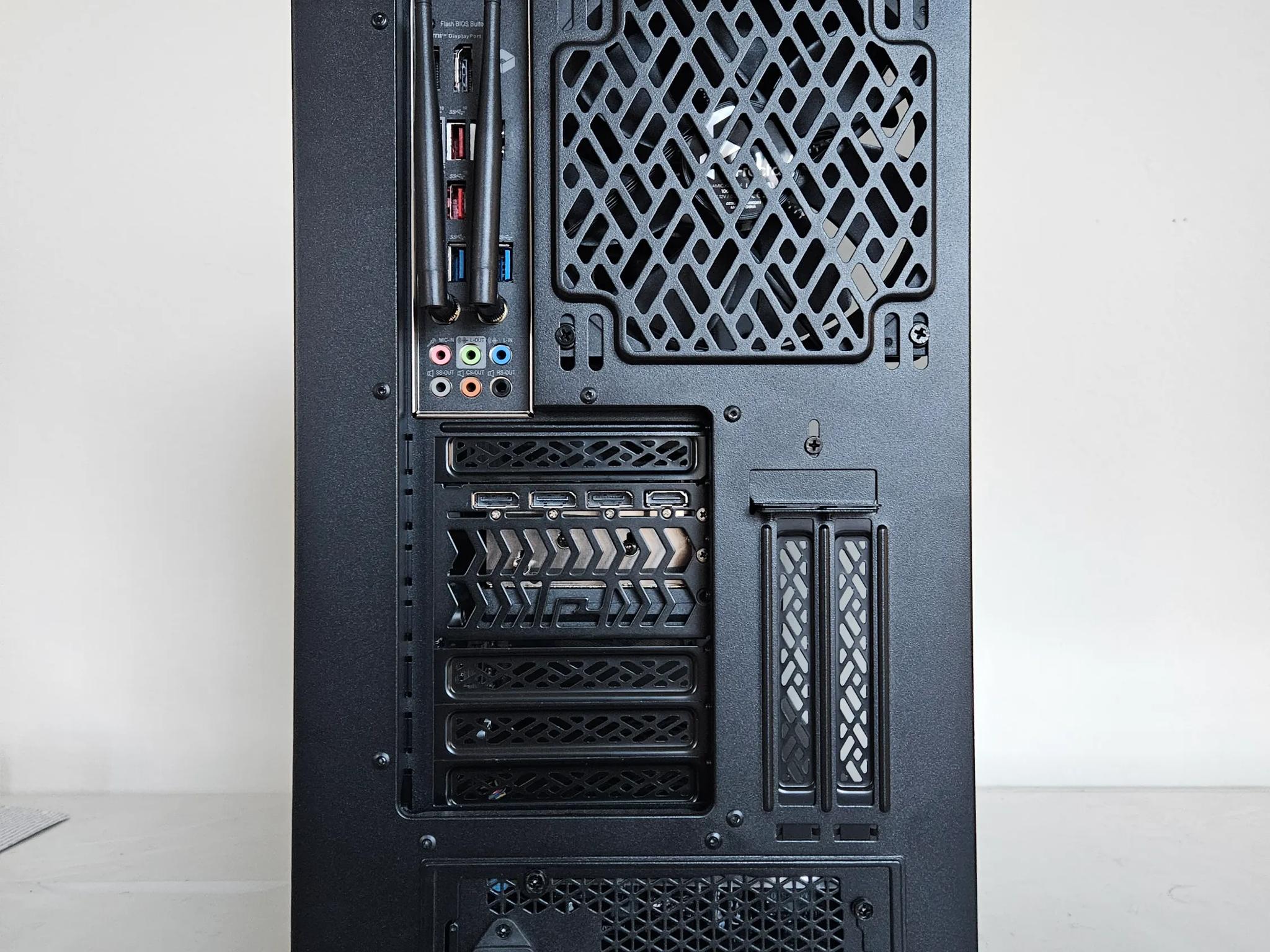 High End Gaming PC Ryzen 7 7800X3D RX 7900 XTX 32GB RAM 1TB SSD WIFI