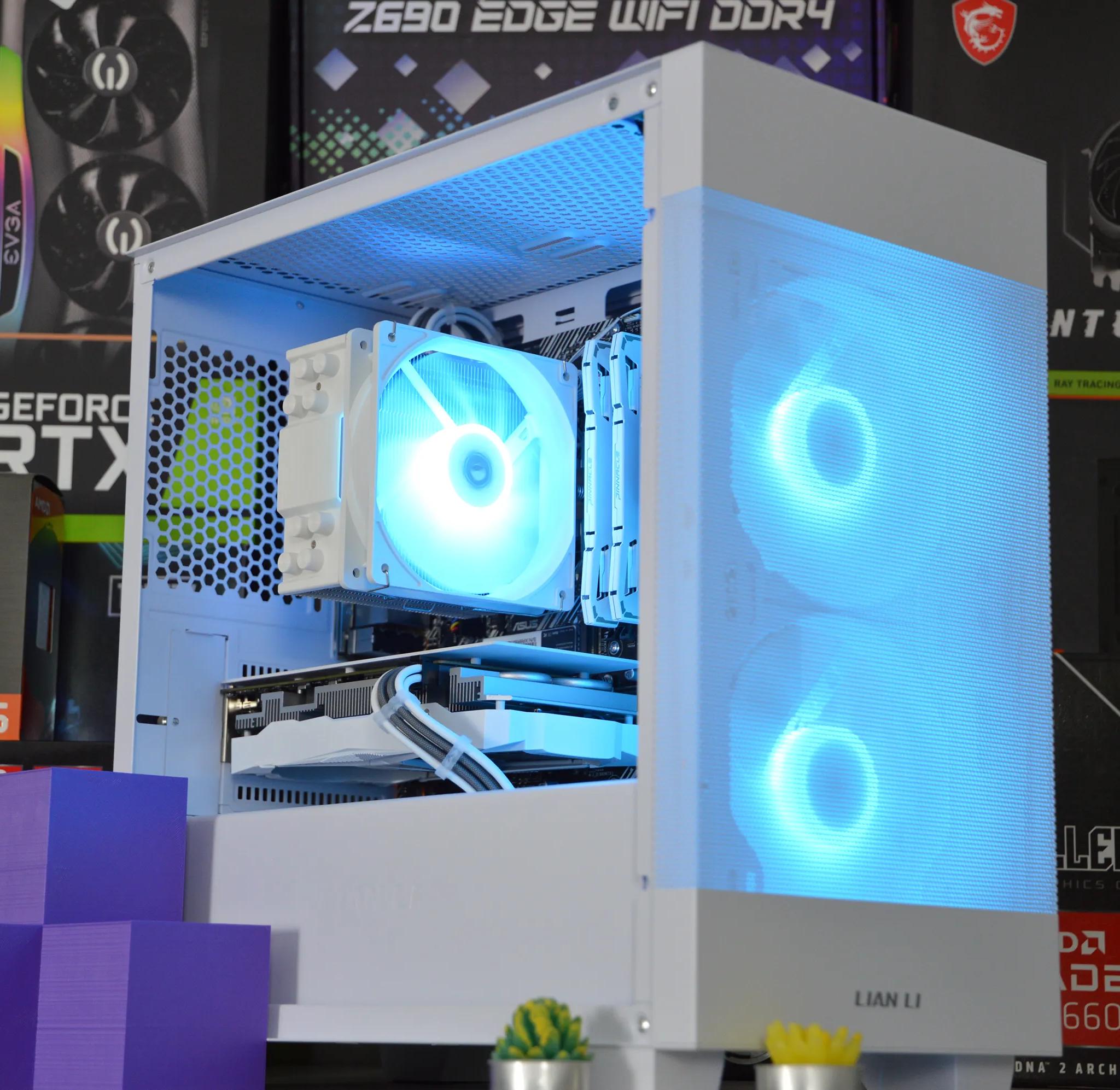 ⚪❄️ | RTX 2060 SUPER 8GB | RYZEN 5 5500 | 16GB DDR4 RAM | 1TB NVME SSD | FrostBite |