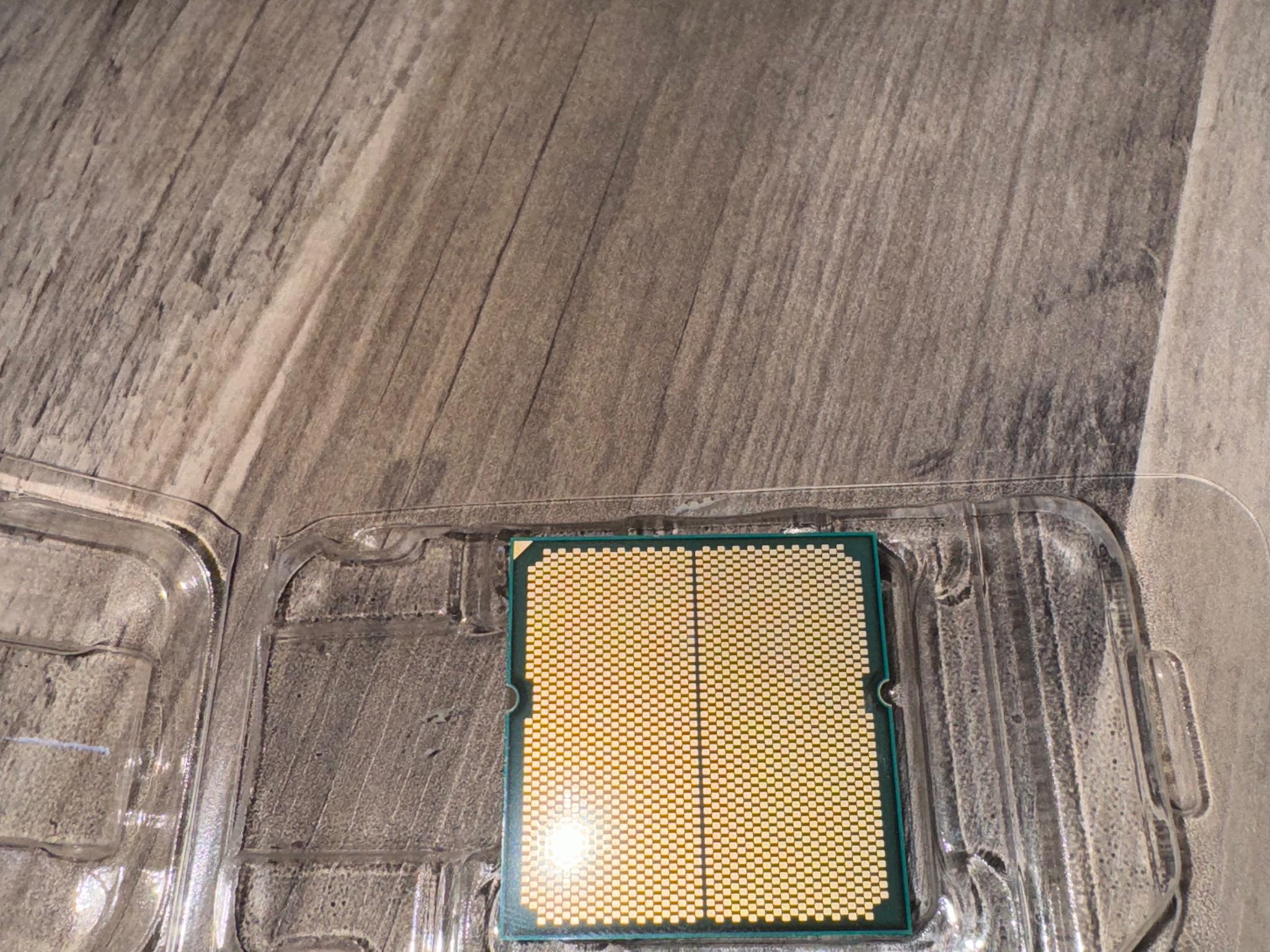AMD Ryzen 7 7700