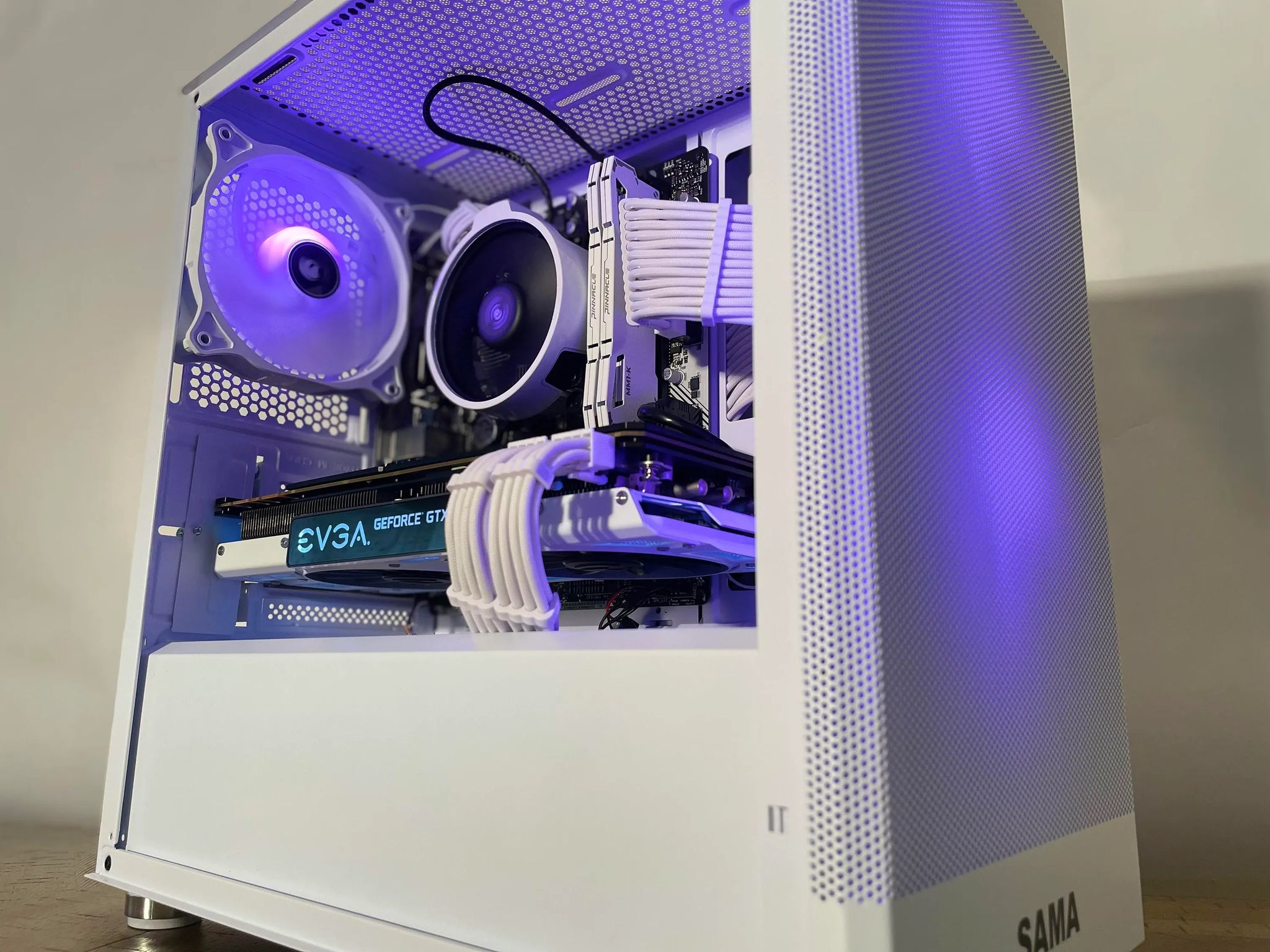 White RGB Gaming PC | Ryzen 5 3600 | GTX 1070 | 16GB DDR4 | 480GB SSD | Windows 11