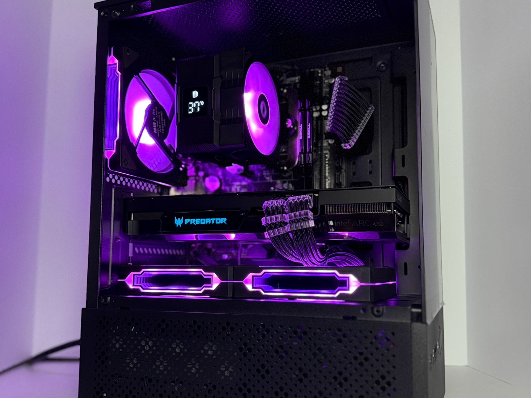 ▪️SHADOW CORE▪️ 1080p/1440p |  INTEL ARC A750 | RYZEN 5 3600 | 16GB DDR4 3200MHZ | 1TB M....