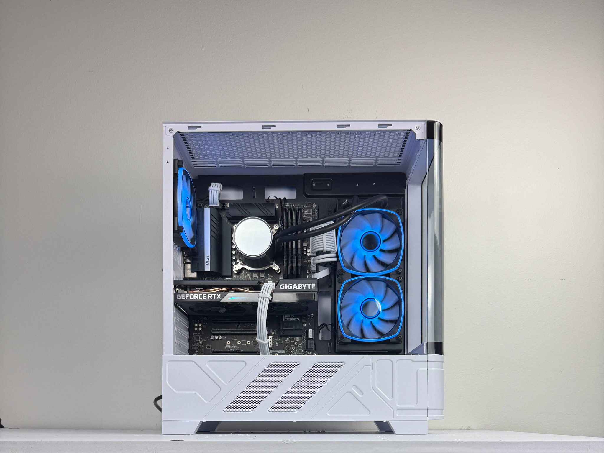 🧬Helix🧬 | 1080p Gaming PC | Intel i5 11400F | Gigabyte RTX 3060 | 32GB DDR4 3200MHz