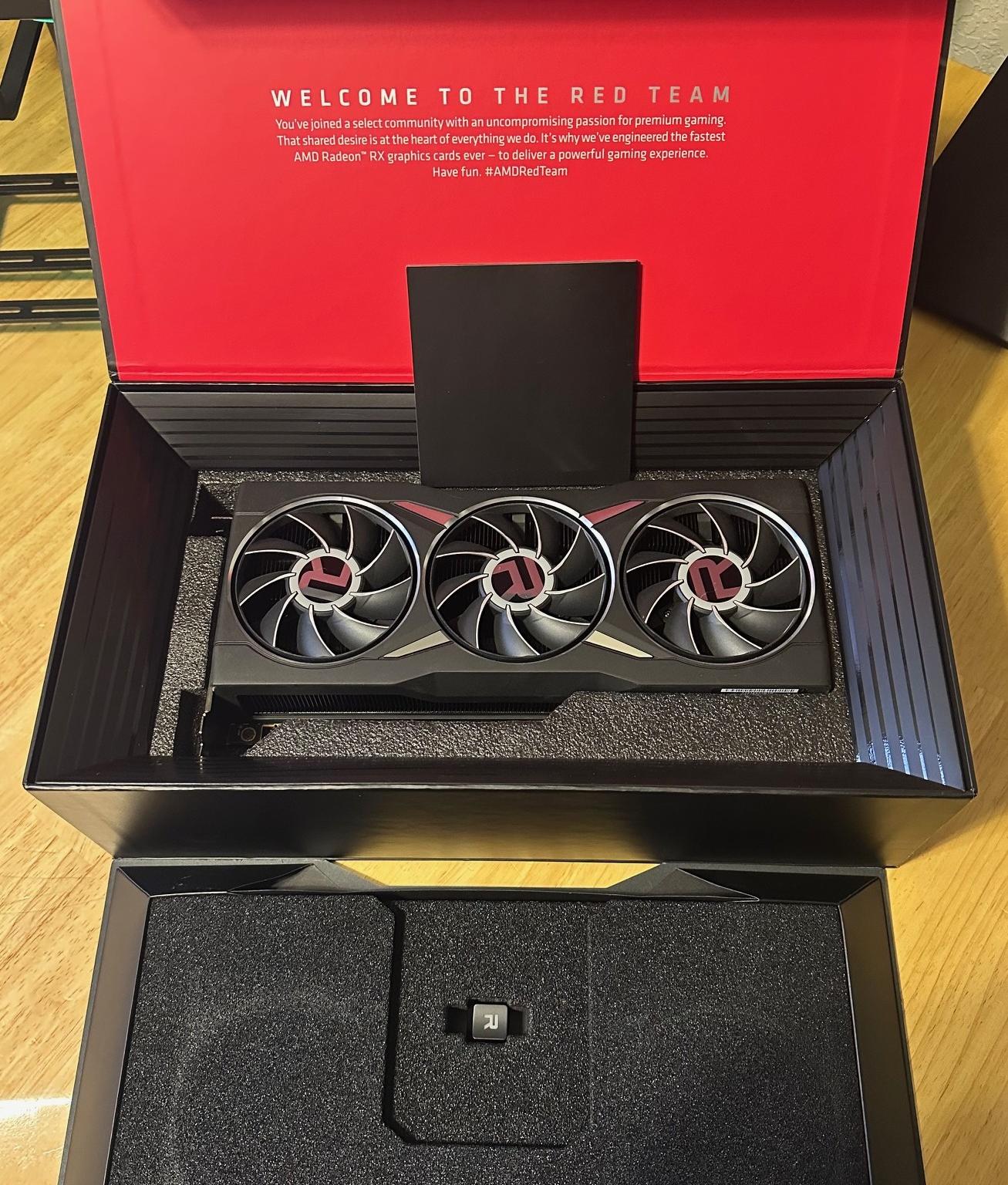 AMD Radeon RX 6800 XT 16GB Midnight Black Reference Edition