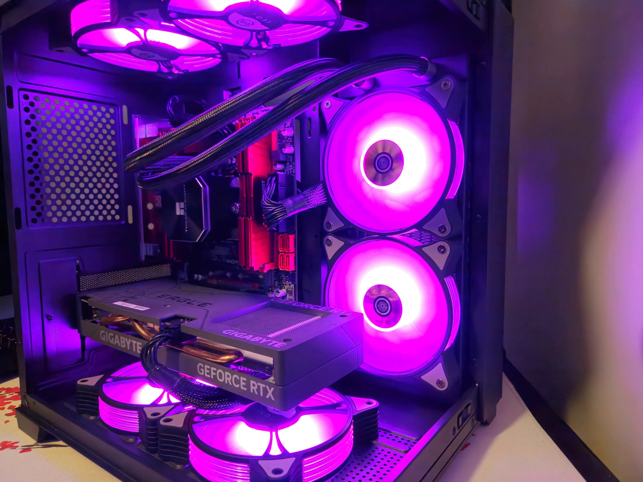 Dark Side Liquid cooled RIG Intel inte 14 Core / 64GB DDR4 / 1TB SSD / RTX 4060