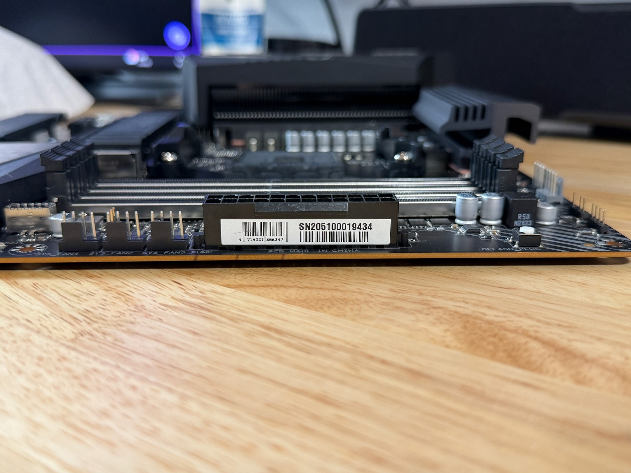 Gigabyte X570 AORUS PRO WIFI ATX AM4 Motherboard