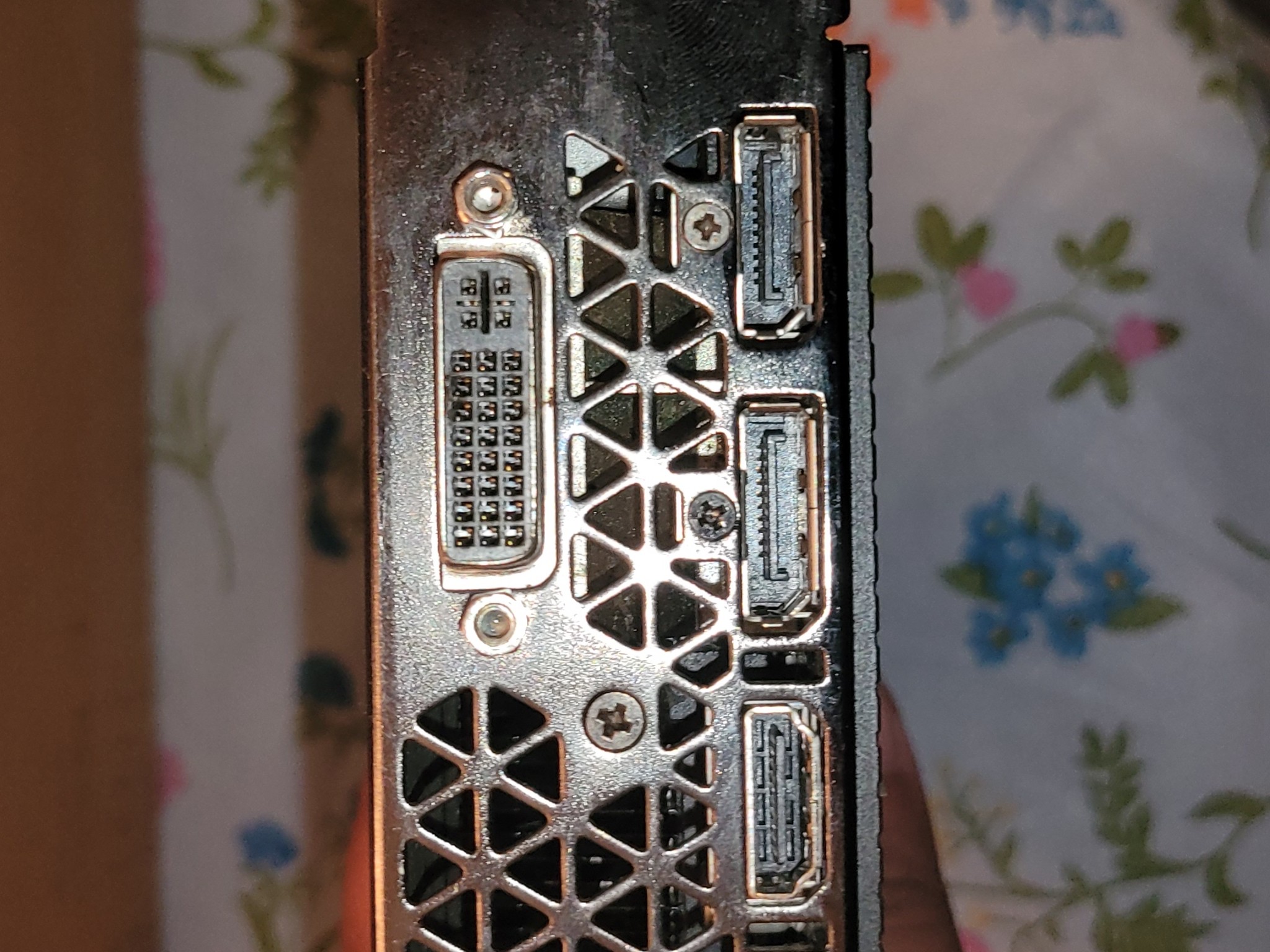 NVIDIA GTX 970 Founders Edition