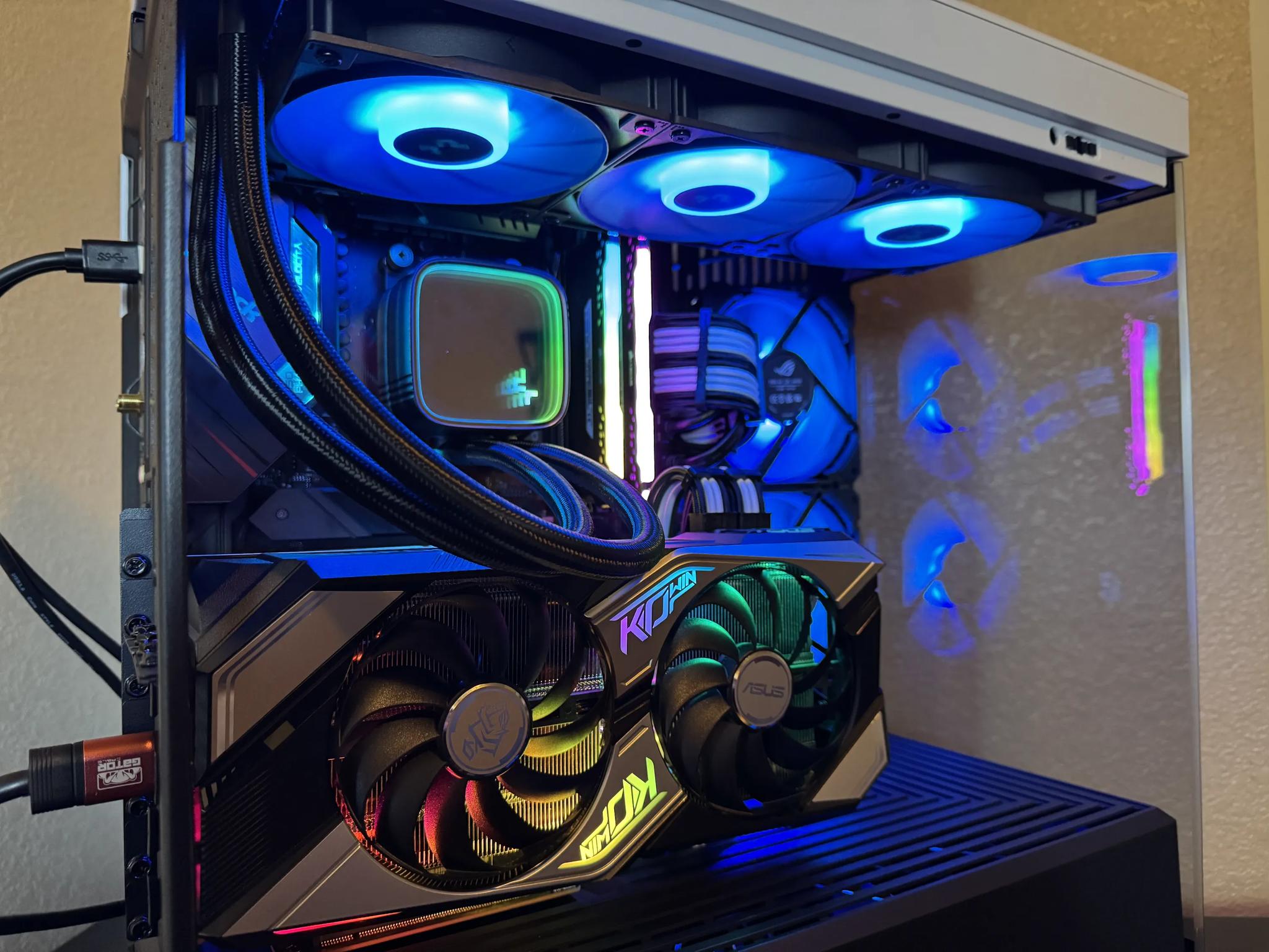 Ryzen 7 5700X | RTX 3070 | 32GB RAM | 2TB M.2 NVME SSD