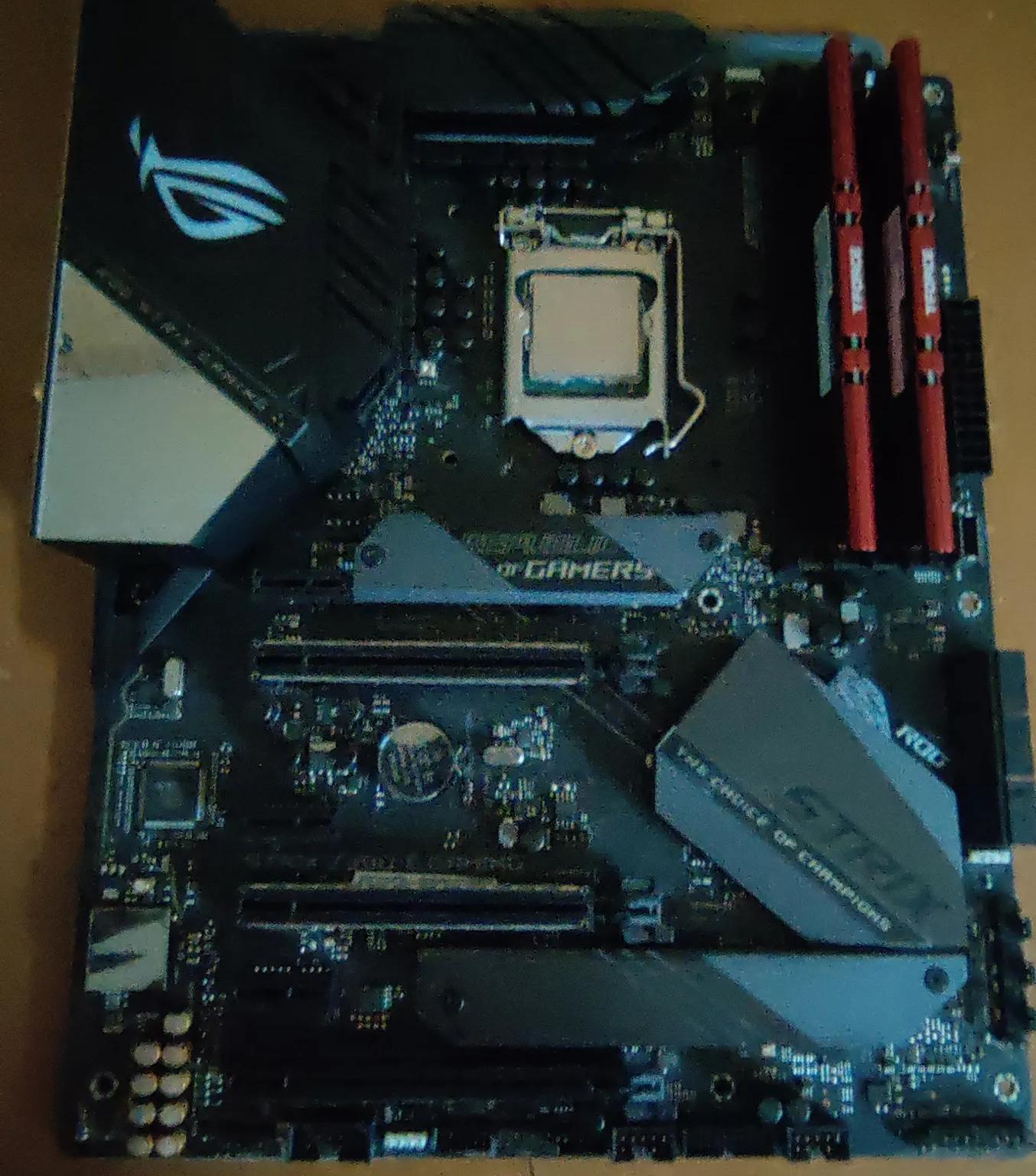 Asus Strix Z390 Combo