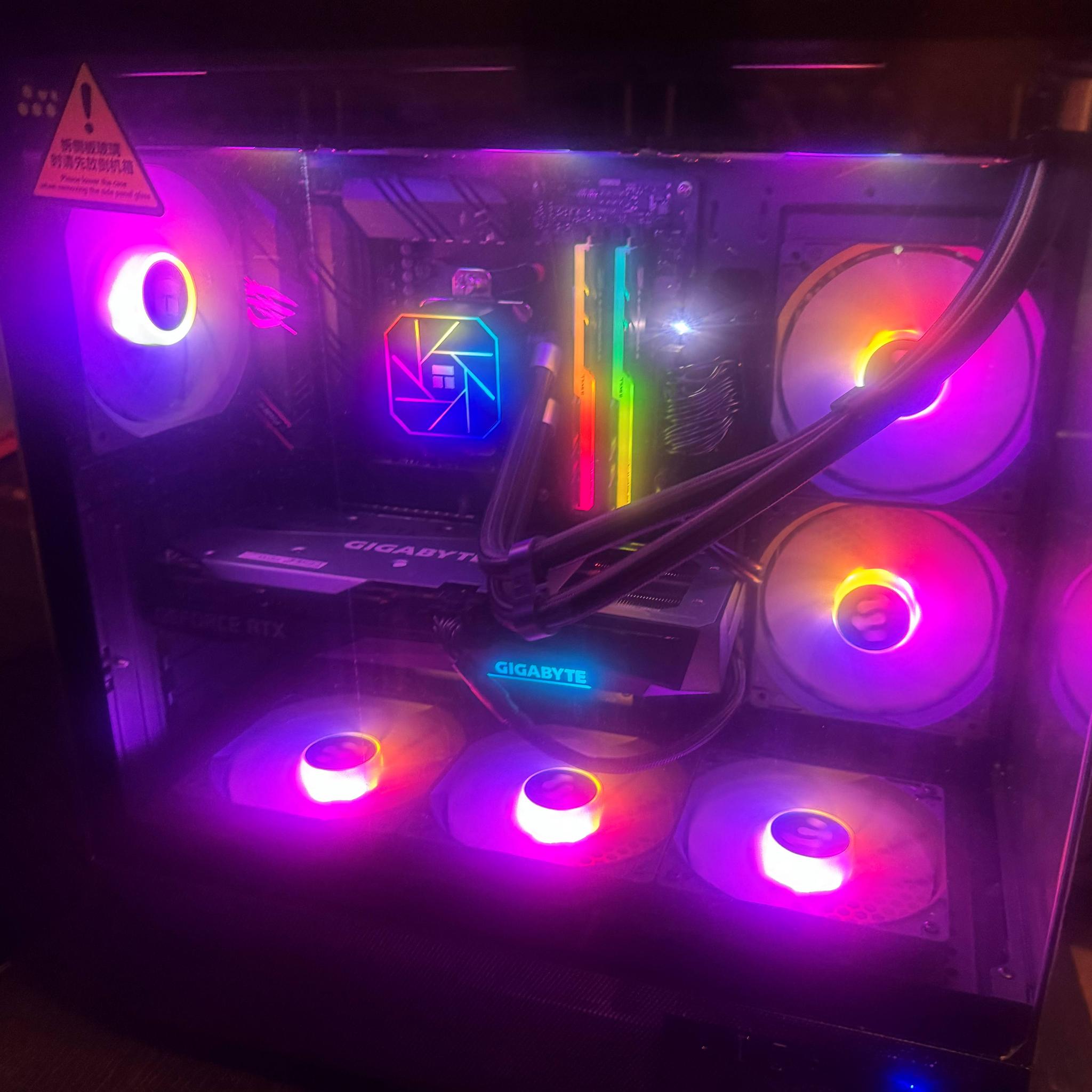 RTX 3060TI / Ryzen 7 3800X/ 16GB RGB RAM Gaming PC