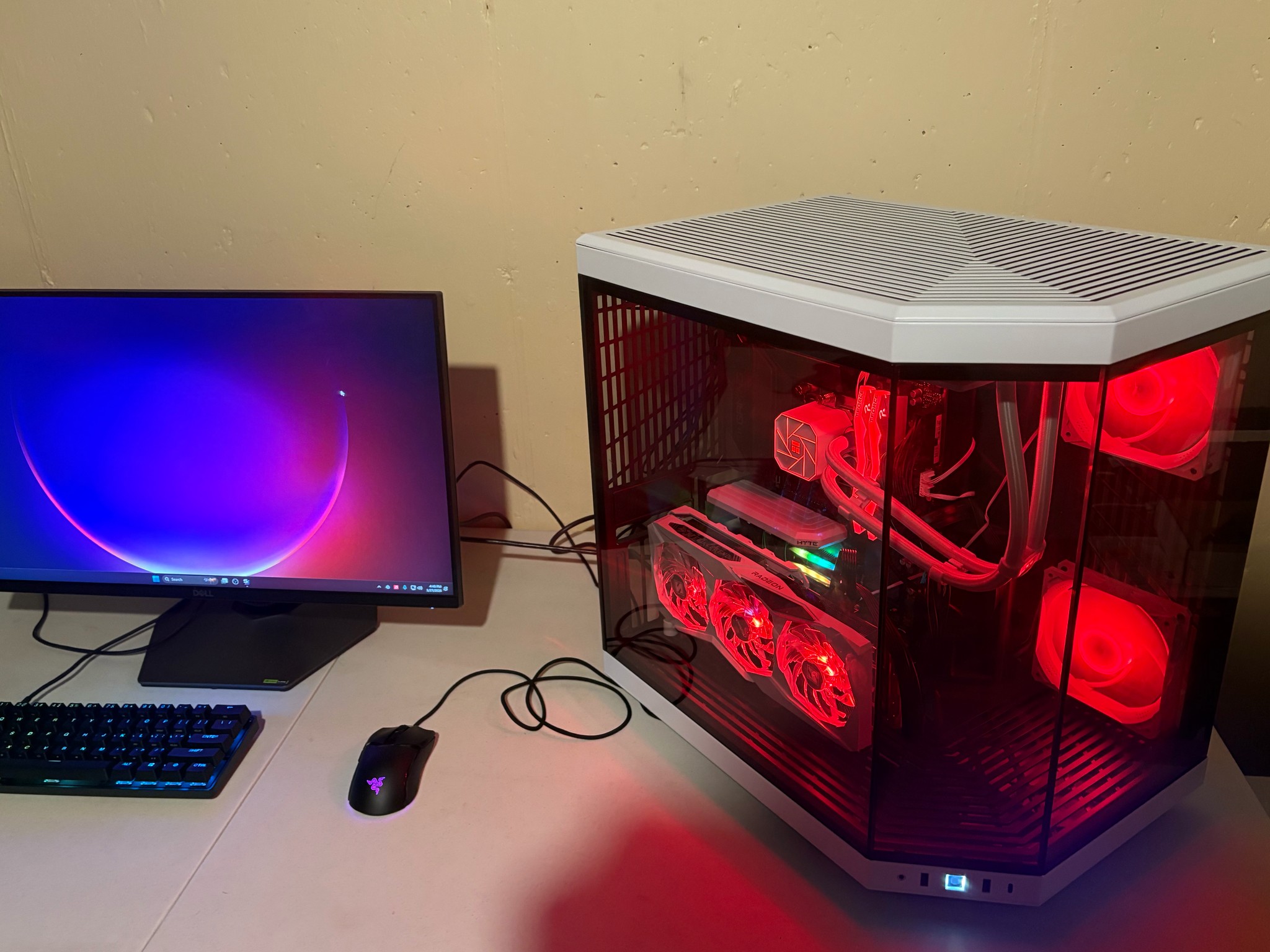 HIGH PERFORMANCE GAMING PC 7900 GRE 12700KF