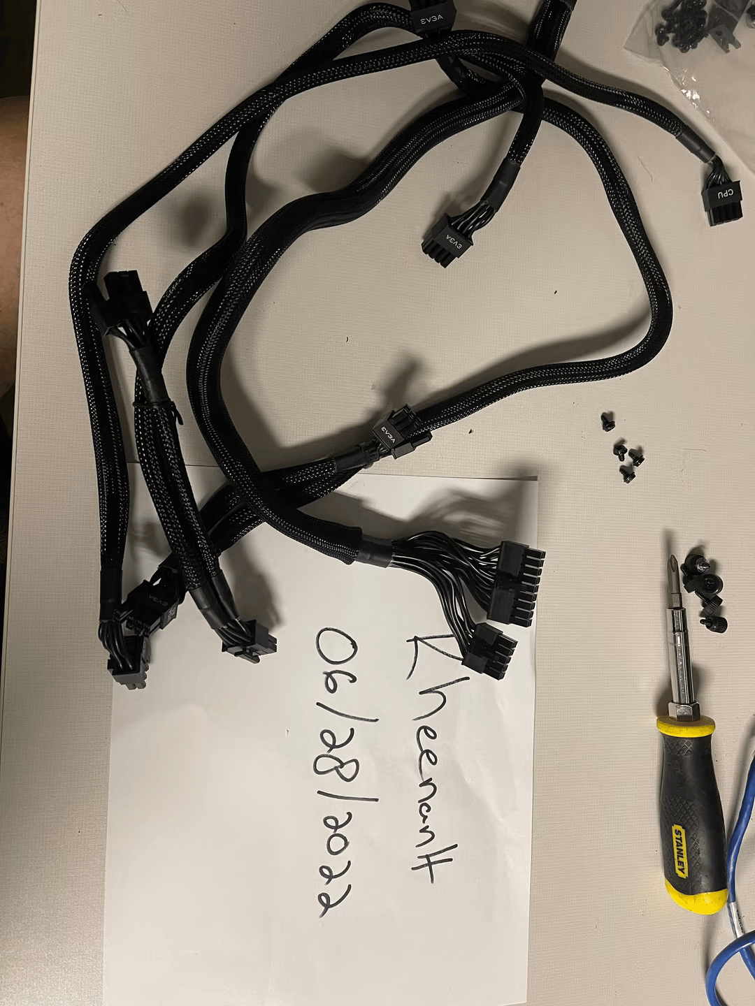 EVGA 750 B5, 80 Plus BRONZE 750W