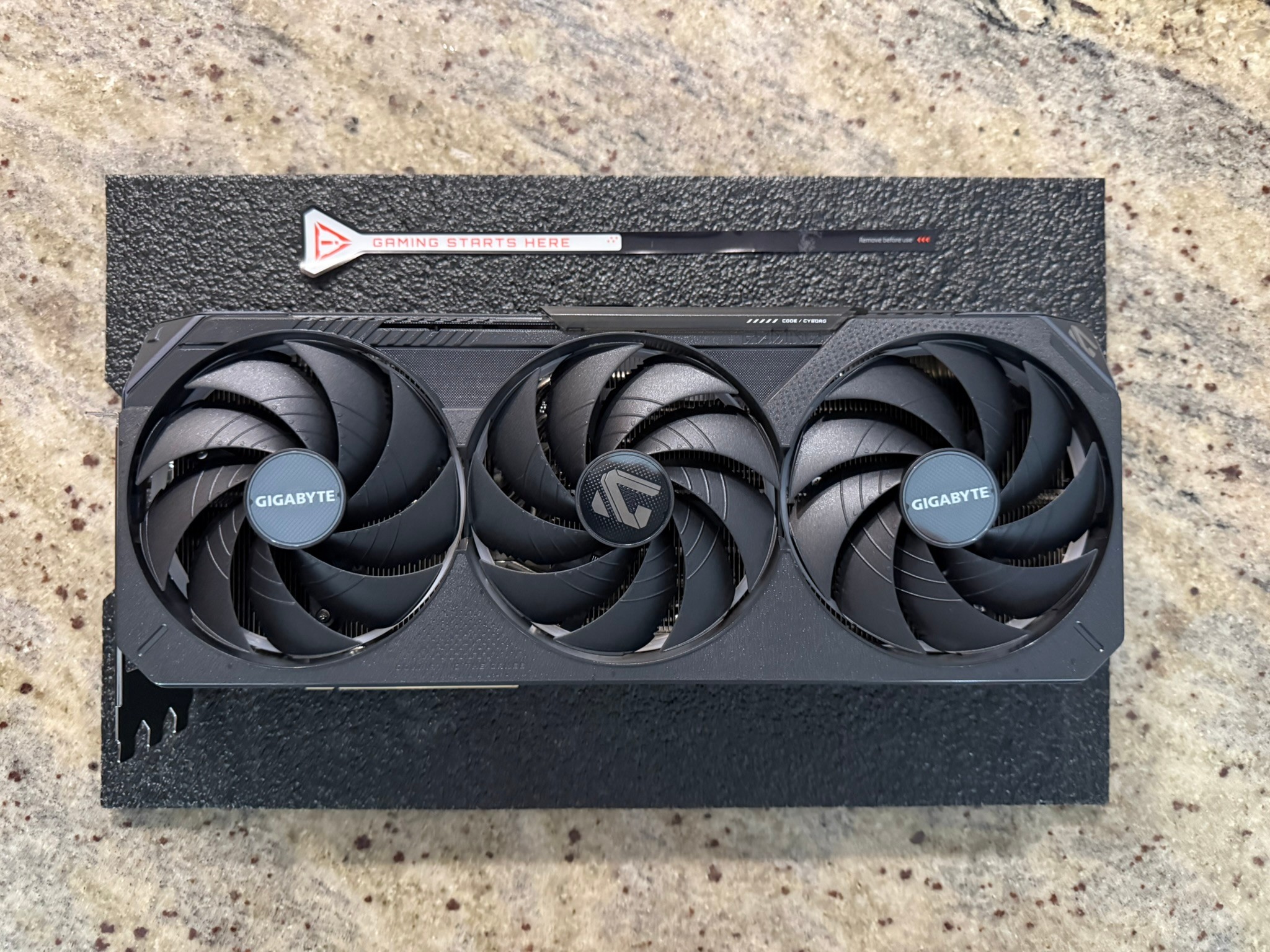 Gigabyte Geforce RTX 5070 Ti Gaming OC 16GB GDDR7 Graphics Card
