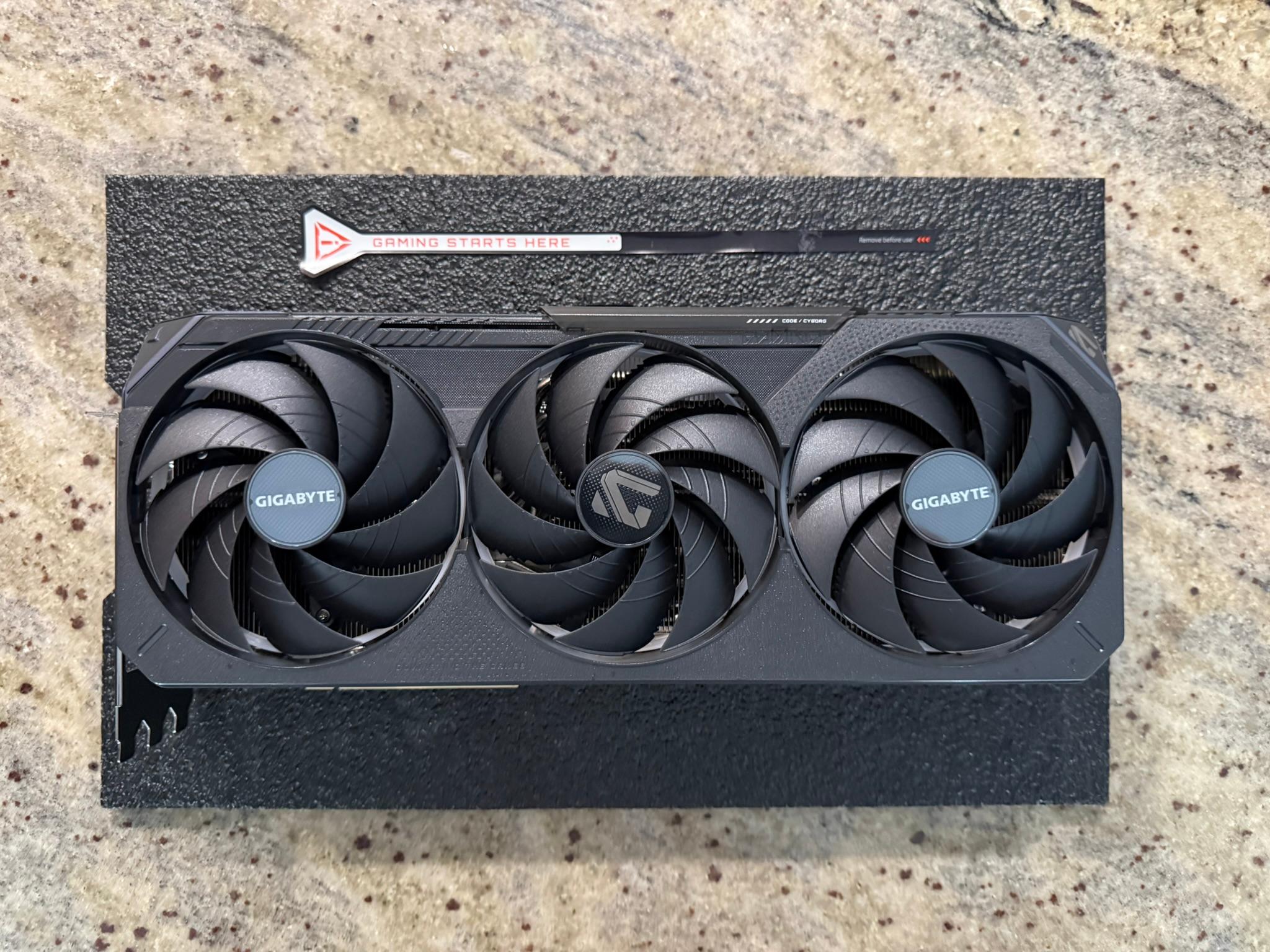 Gigabyte Geforce RTX 5070 Ti Gaming OC 16GB GDDR7 Graphics Card