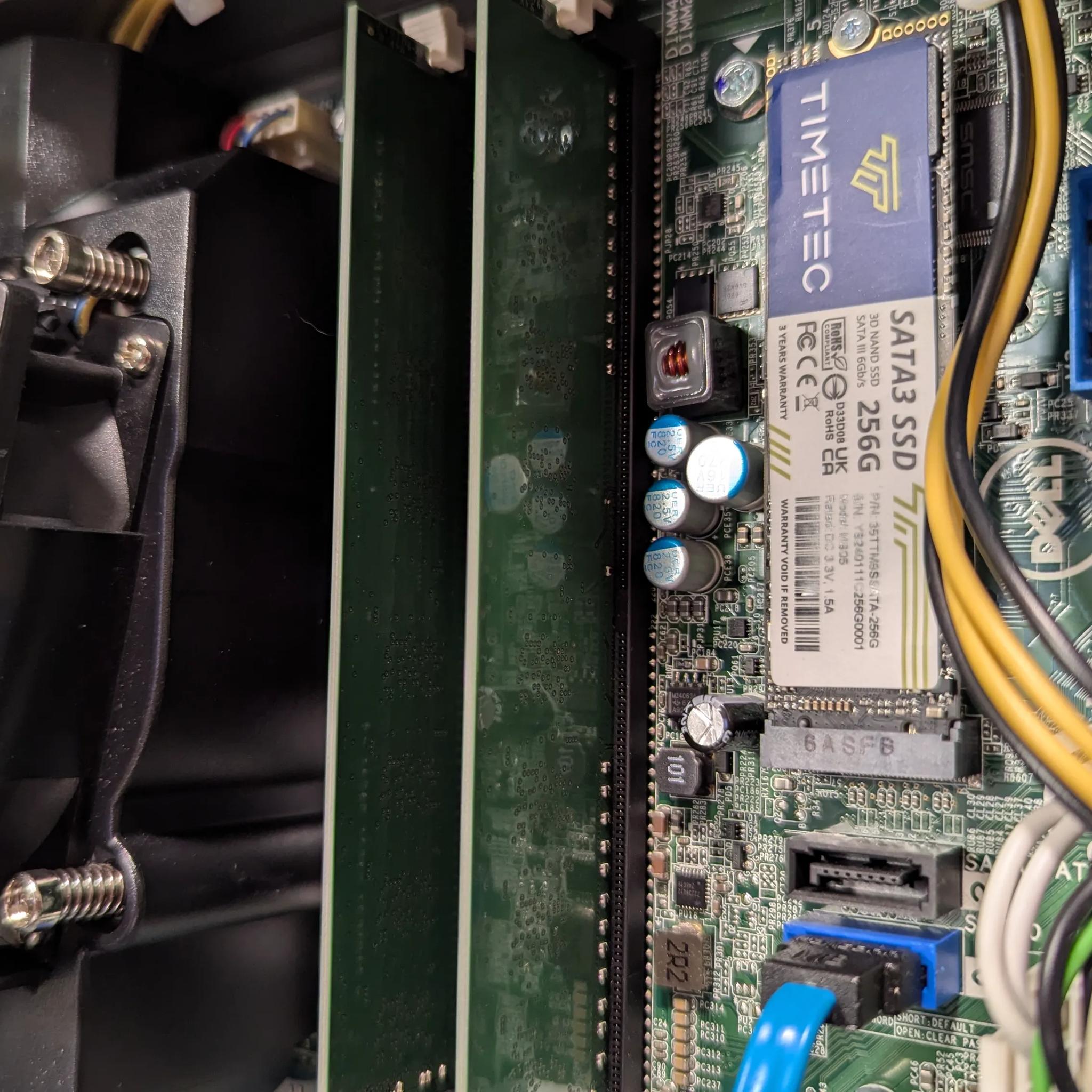 💰SALE 💰🖥️ Budget E Sports Gaming PC 🎮 AMD R7 450 (4gb) ⚫ i3-6100 ⚫ 16GB DDR4 ⚫ 256GB M.2