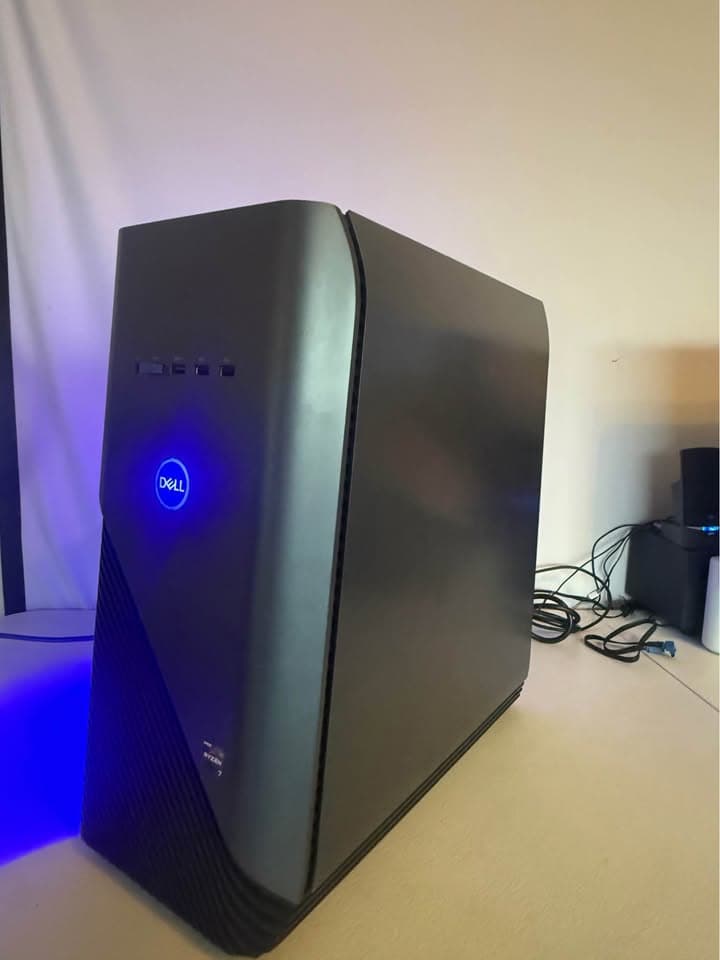 Gaming PC: Ryzen 7 2700, 16GB DDR4 RAM, 500GB NVME SSD, RX 5600 XT 6GB, DELL INSPIRON 5676