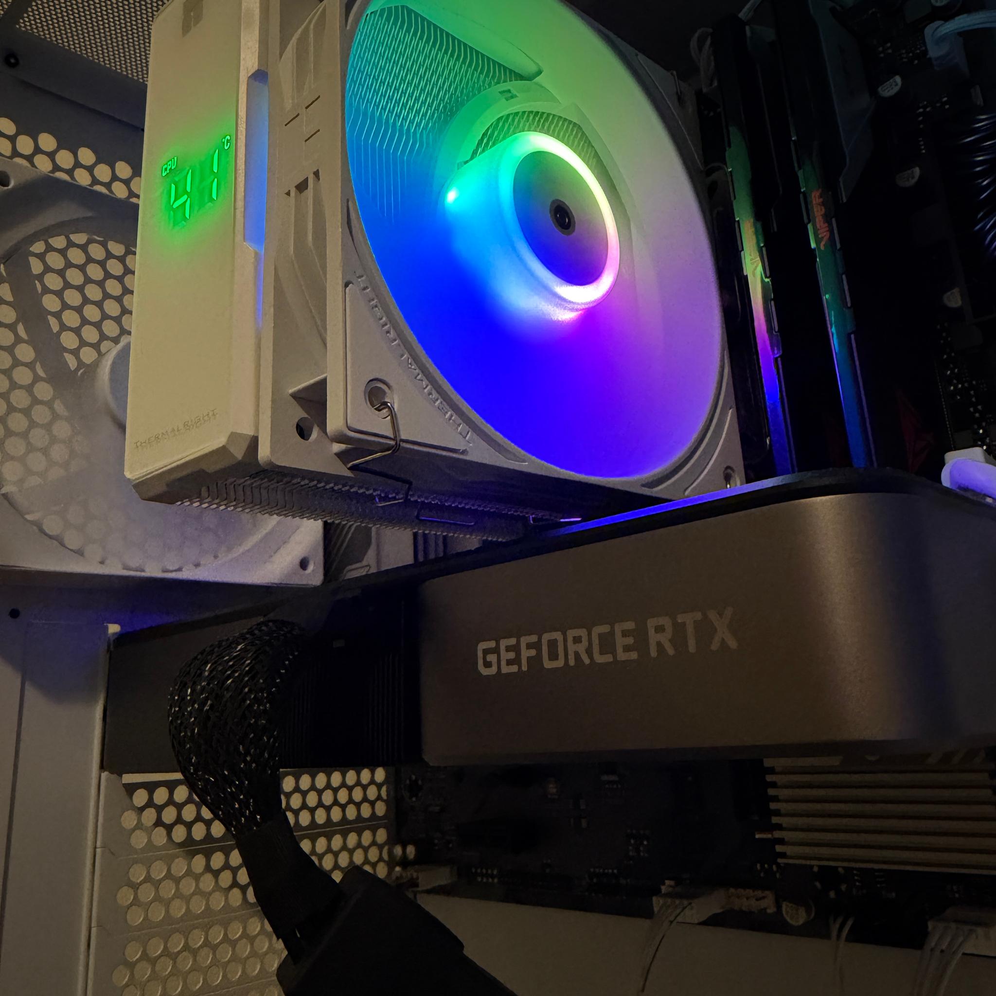 Nvidia 3070 - 7600X - 32GB RAM - NZXT H5 - Whiteout gaming pc