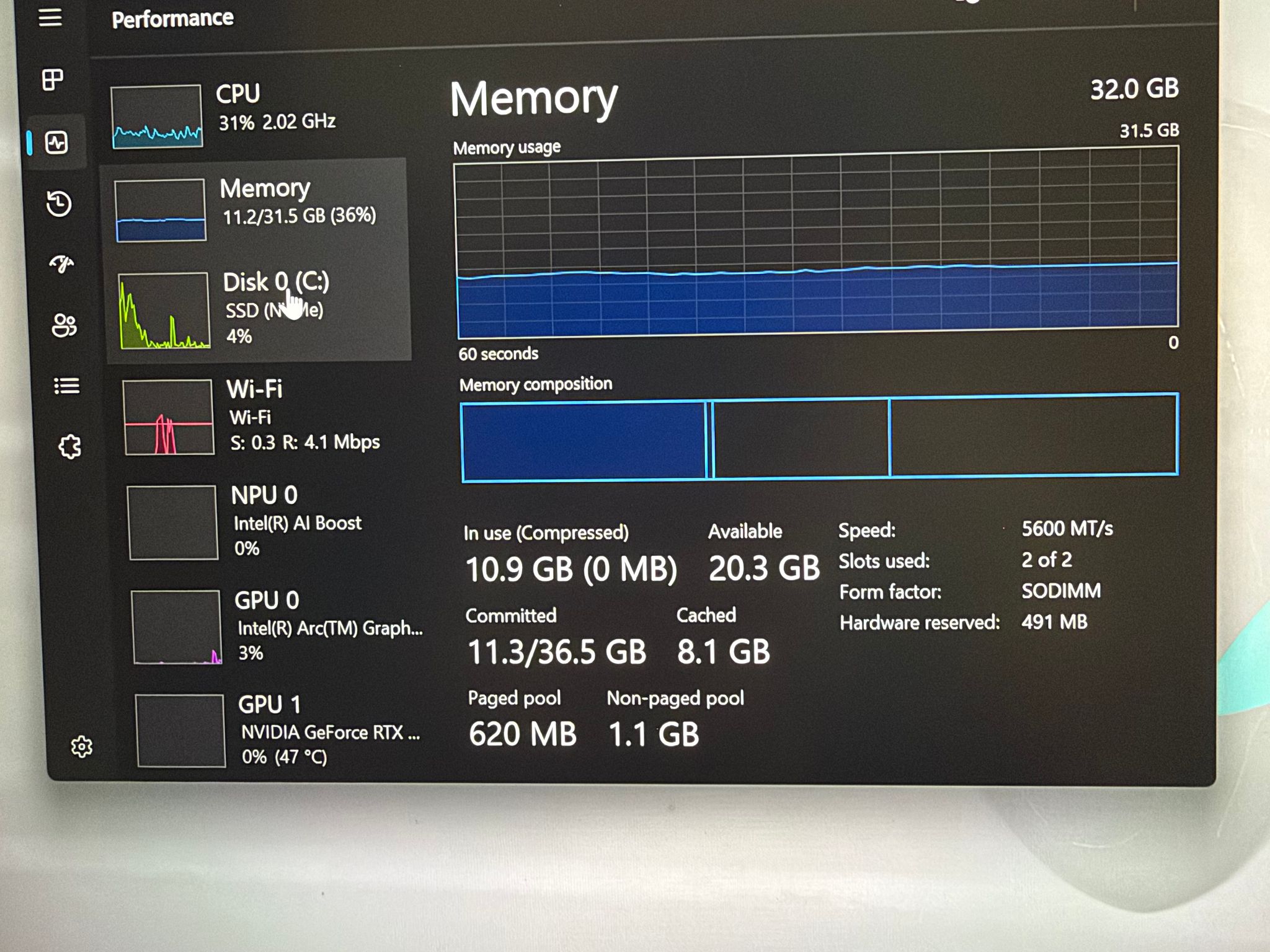 Alienware m16 R2 16" Core Ultra 9 185H 32GB 1TB SSD RTX 4060 8GB  - Used