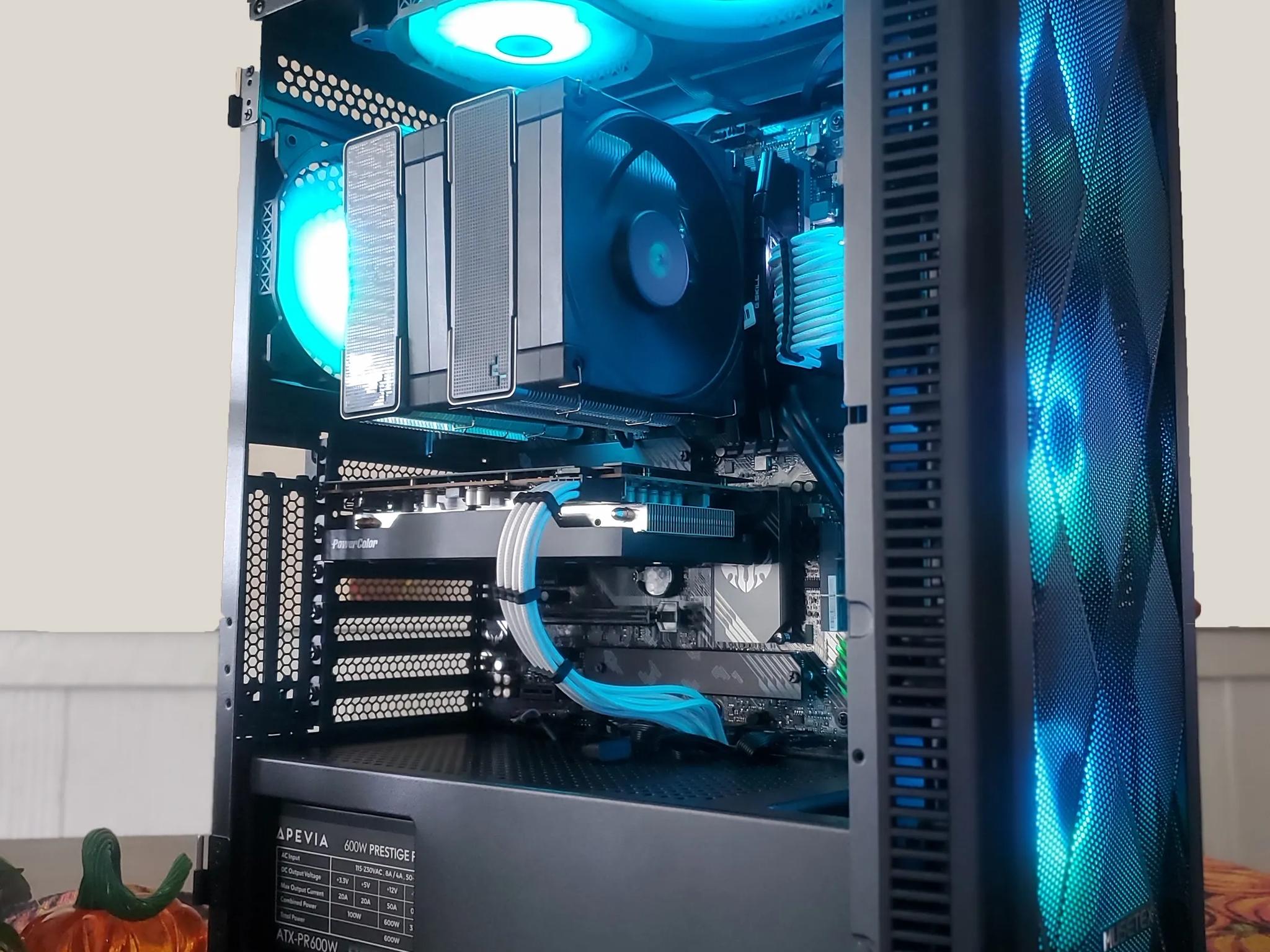 Brand new! | RX 7600 XT | 5600X3D |