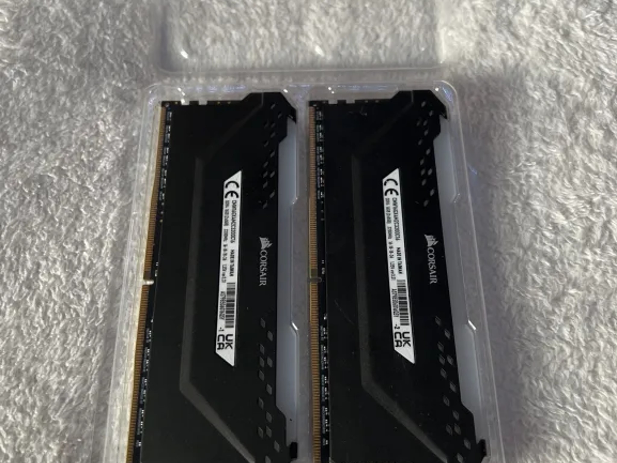 Corsair Vengeance RGB Pro 2x 8GB (16GB)